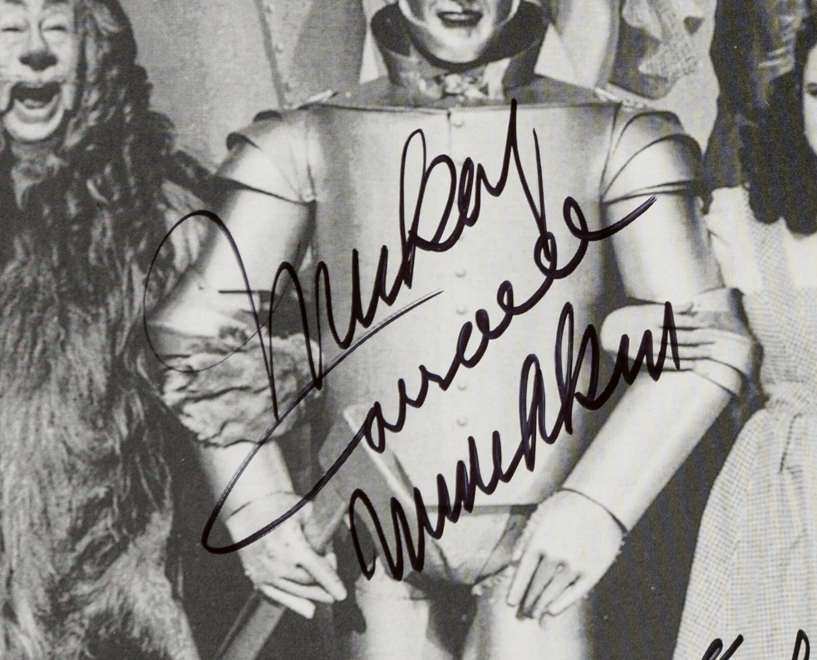 Mickey Carroll, Karl Slover — WIZARD OF OZ MUNCHKINS Signed 11x14 Photo MICKEY CARROLL, KARL SLOVER Insc - JSA, изображение 2