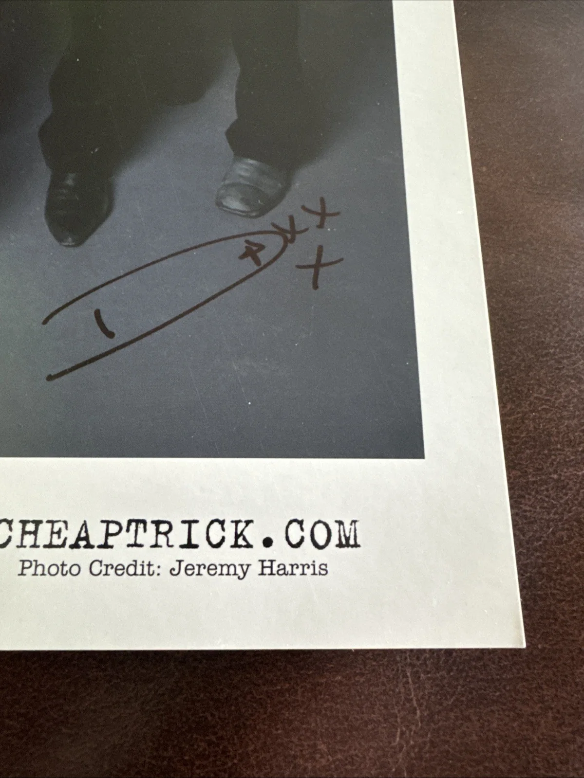CHEAP TRICK FULL BAND SIGNED 8x10 PHOTO AUTOGRAPH AUTHENTIC, image 3