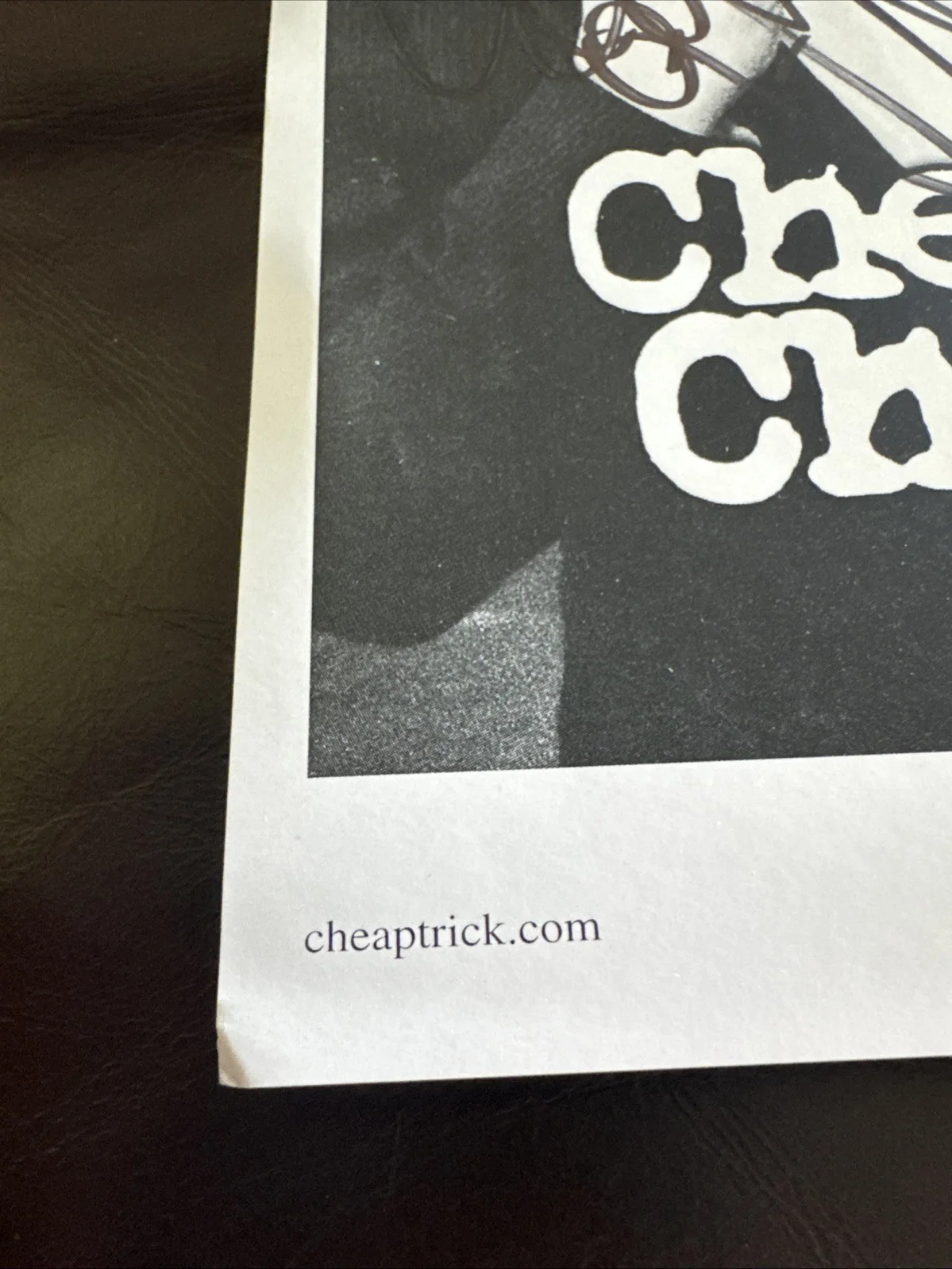 CHEAP TRICK FULL BAND SIGNED 8x10 PHOTO AUTOGRAPH AUTHENTIC, image 2