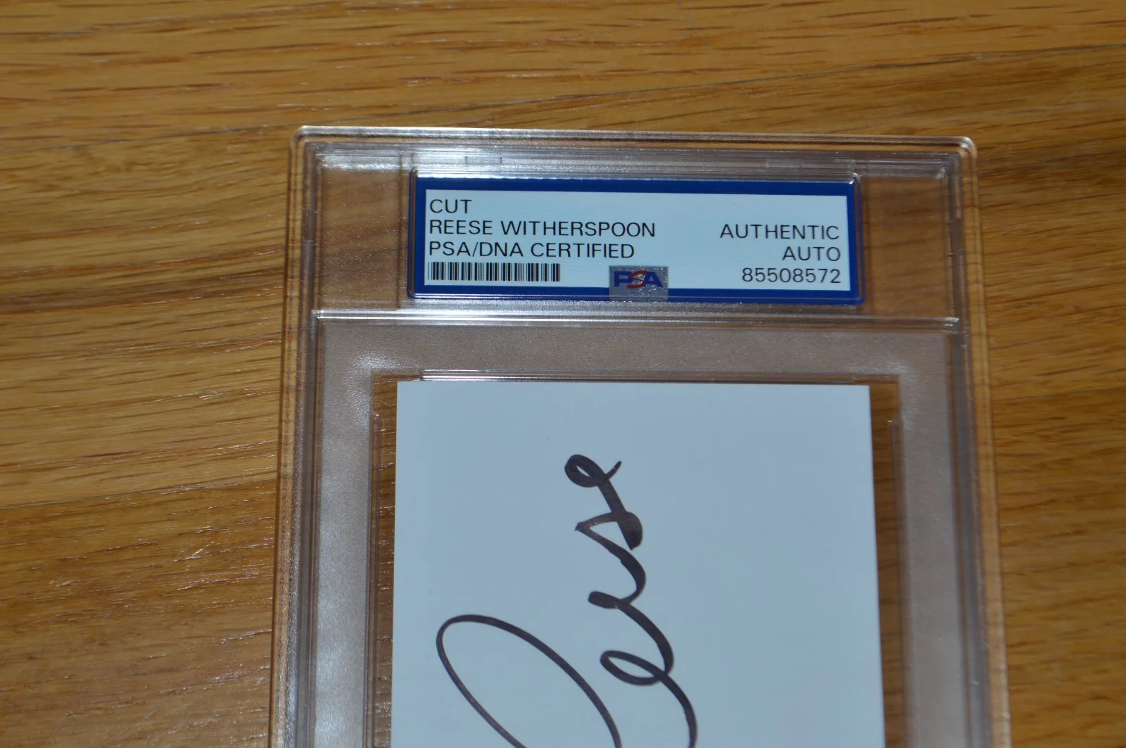 Reese Witherspoon — Reese Witherspoon Autographed 3x5" Cut with PSA Encapsulated COA, image 3