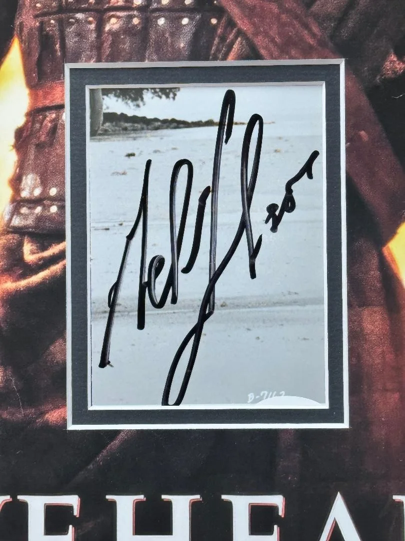 Mel Gibson — MEL GIBSON Signed Autographed 16x12 BRAVEHEART Custom Display JSA COA, image 3