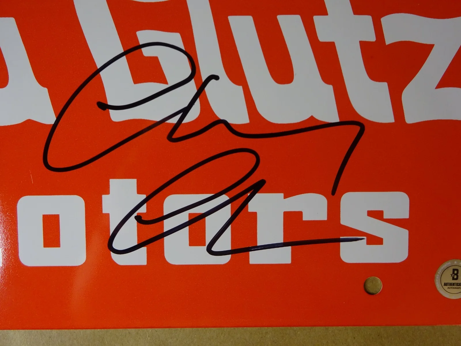 Chevy Chase — Signed Chevy Chase Autographed Lou Glutz Vacation License Plate Beckett BAS COA, image 3