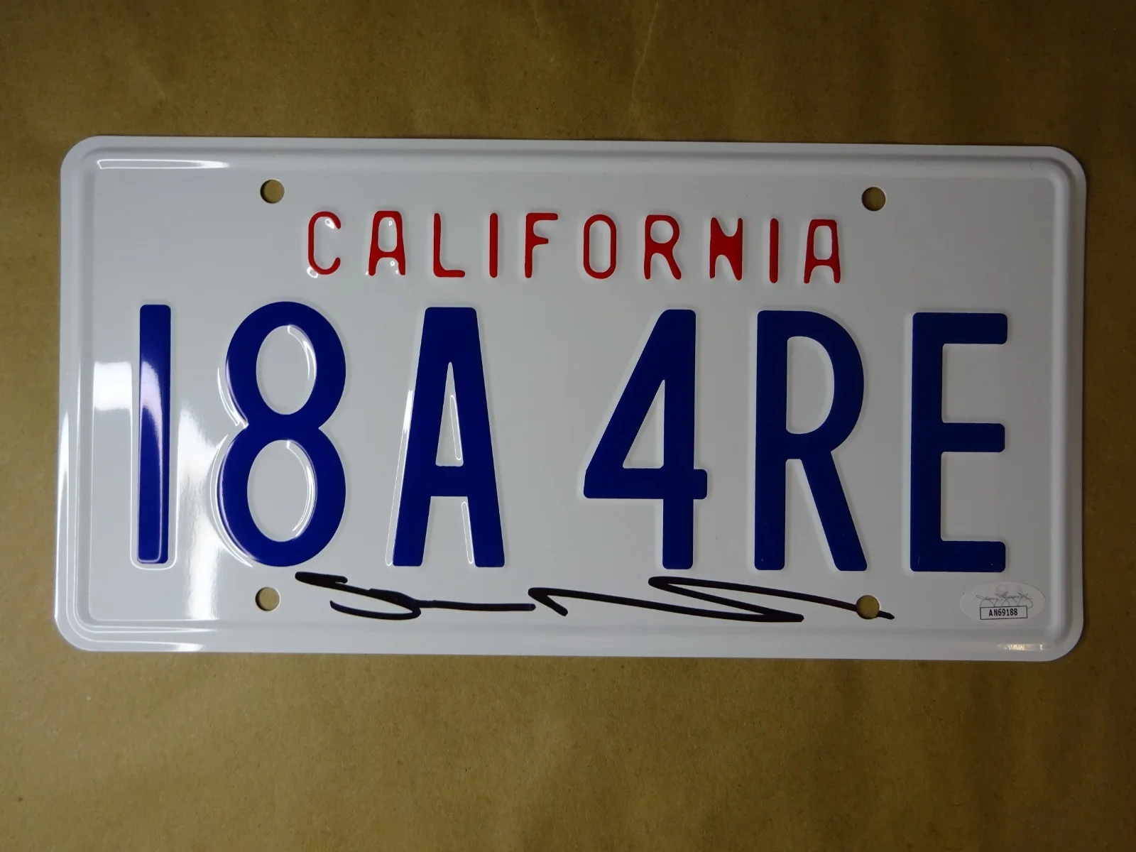 Shannen Doherty — Signed Shannen Doherty Autographed License Plate Beverly Hills 90210 JSA COA, image 2