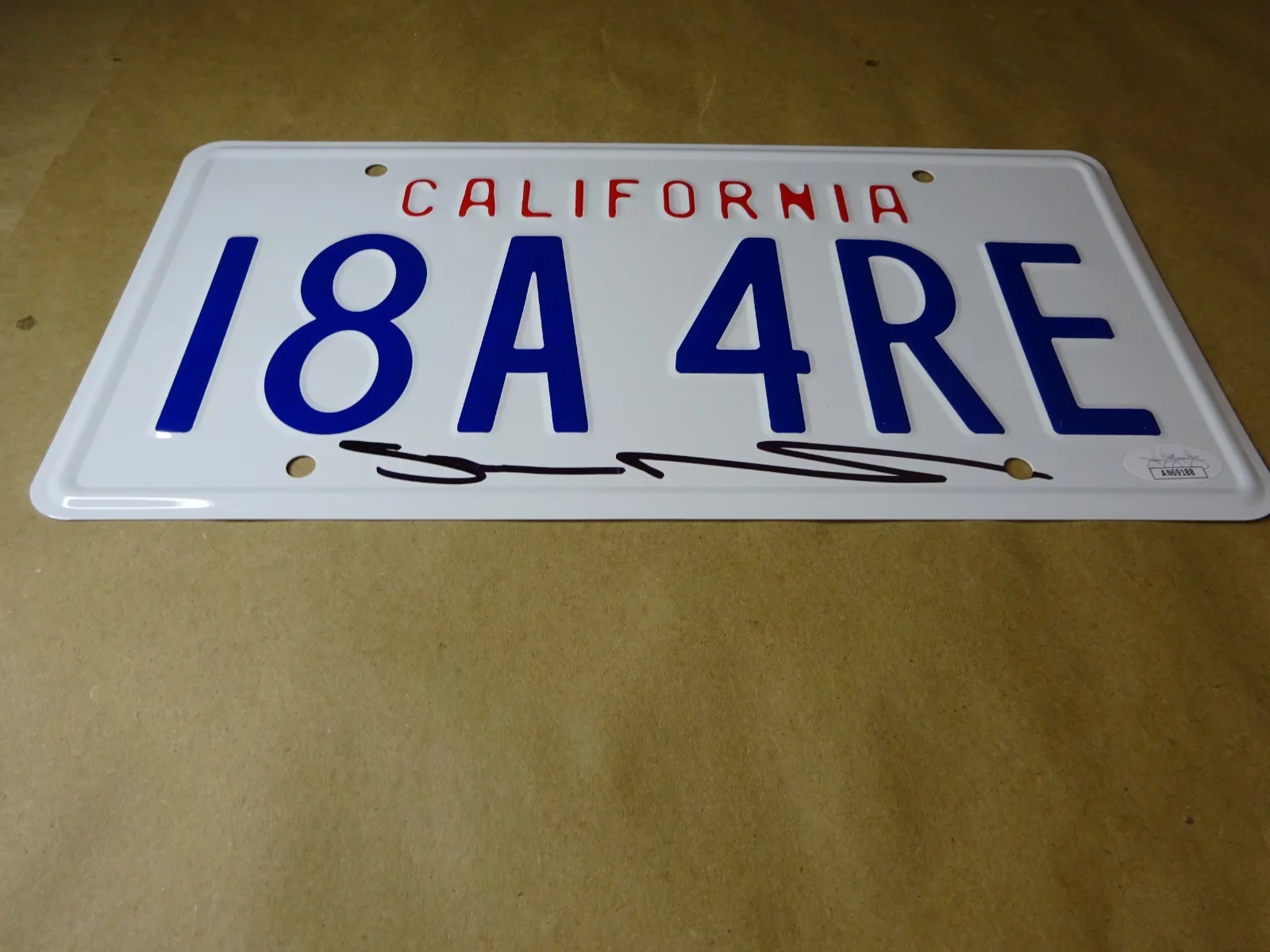 Shannen Doherty — Signed Shannen Doherty Autographed License Plate Beverly Hills 90210 JSA COA, image 3