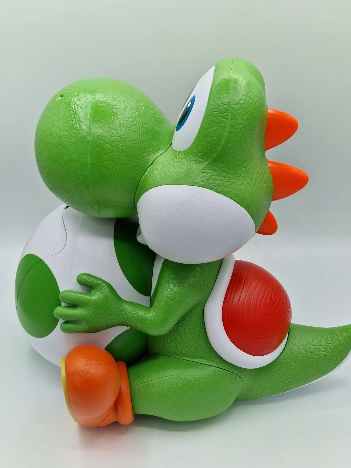 Super Mario Galaxy Yoshi Odeon Popcorn Bucket - Brand New - Fast Shipping 🚚📦, image 2