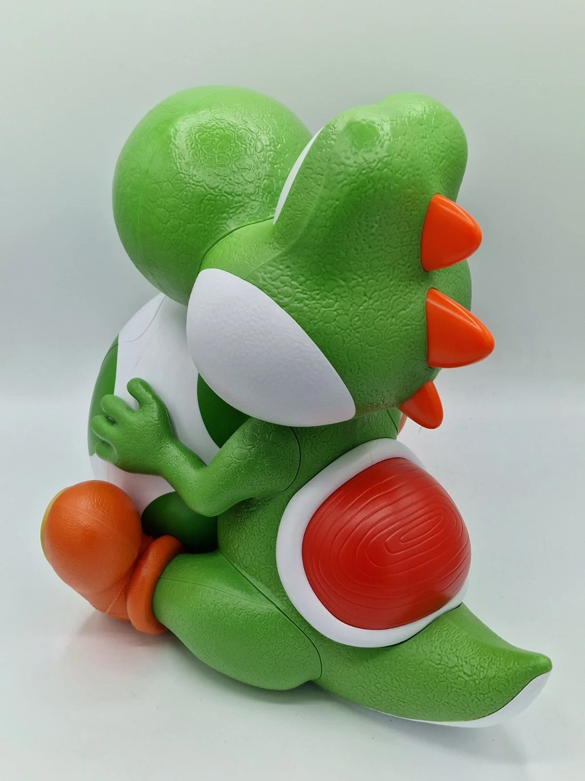 Super Mario Galaxy Yoshi Odeon Popcorn Bucket - Brand New - Fast Shipping 🚚📦, image 3