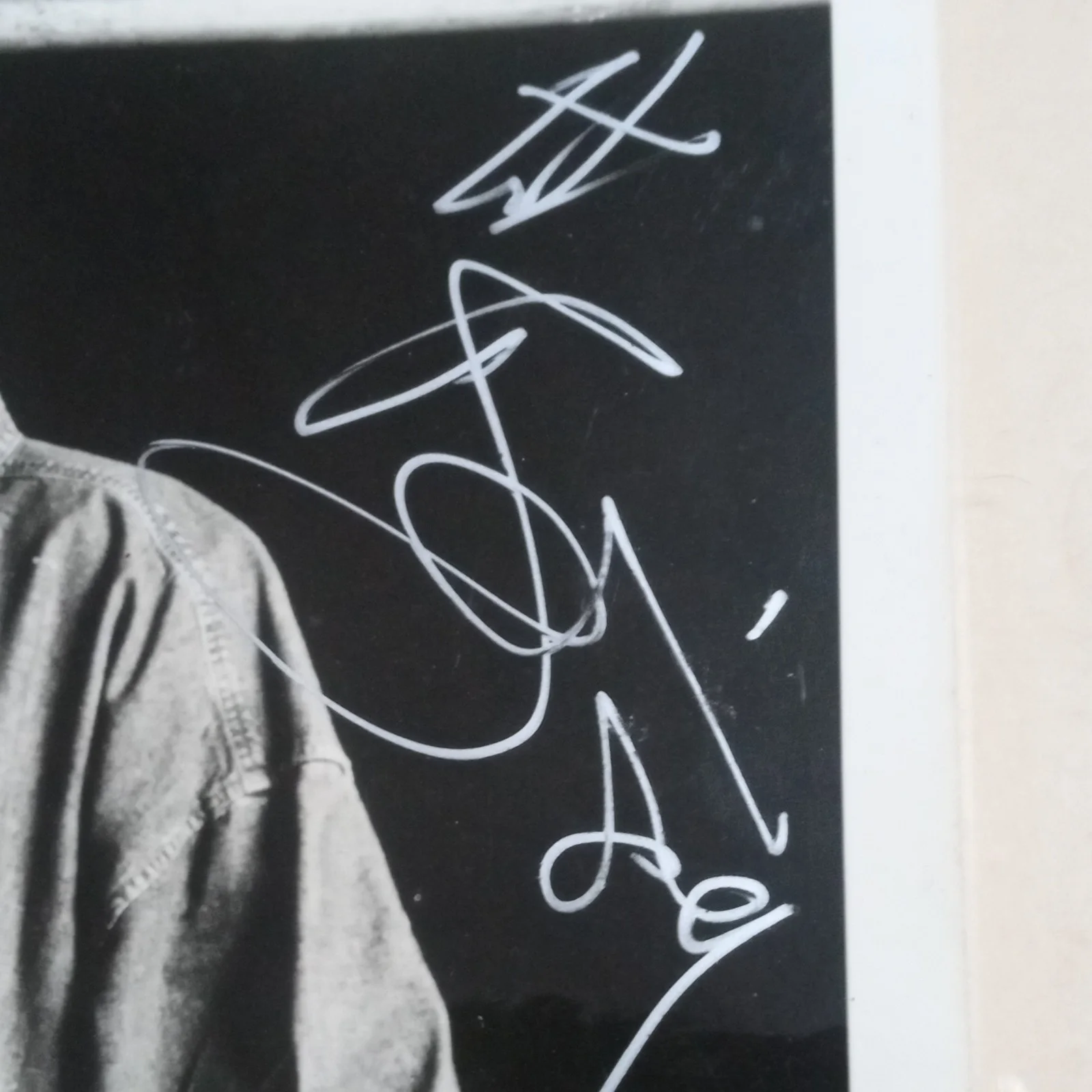 Original Autographed Movie Photo Black & White Entertainment Memorabilia, изображение 2