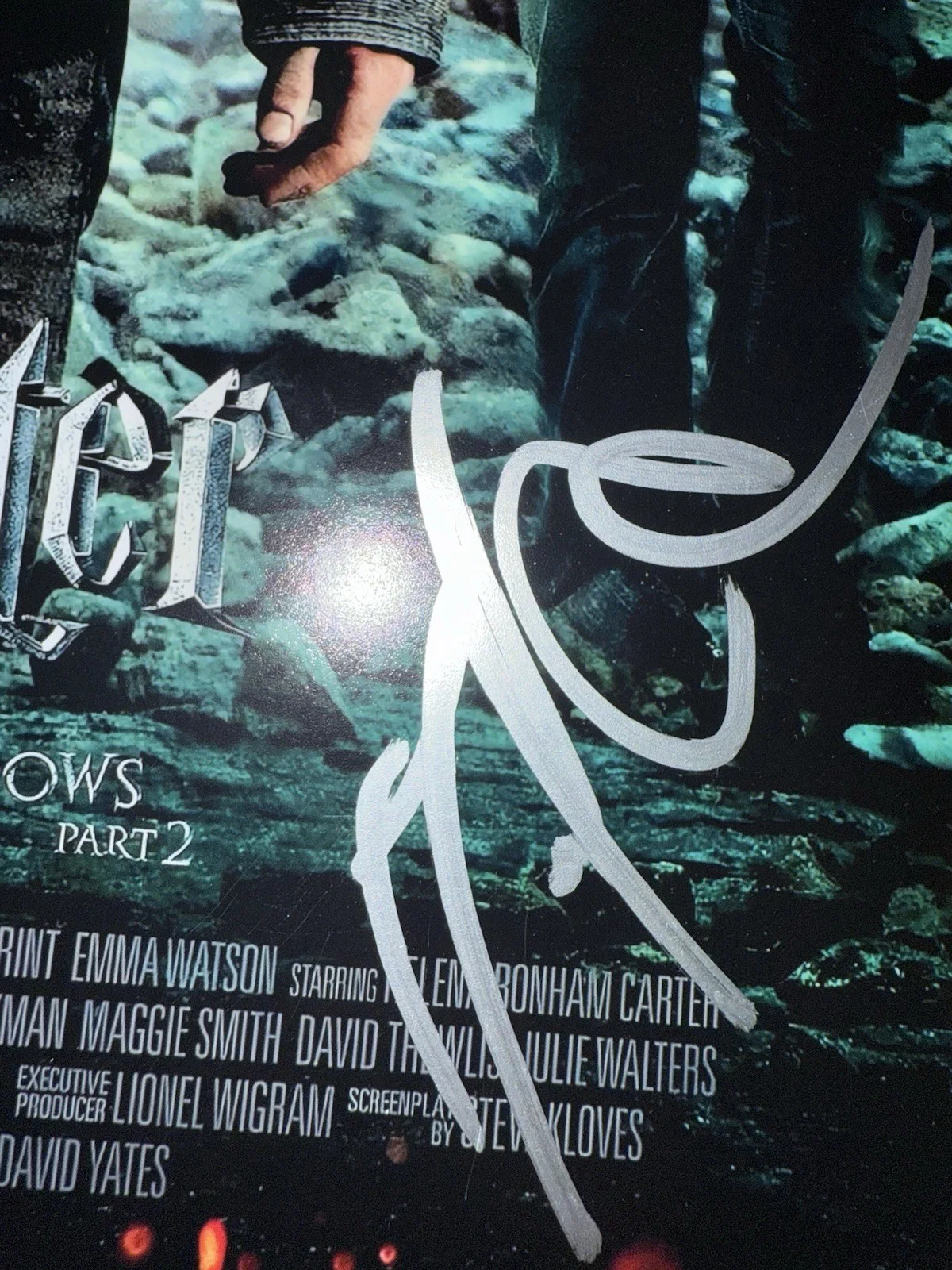 Daniel Radcliffe — DANIEL RADCLIFFE SIGNED AUTOGRAPHED HARRY POTTER DEATHLY HALLOWS 12x18 PHOTO JSA, image 2