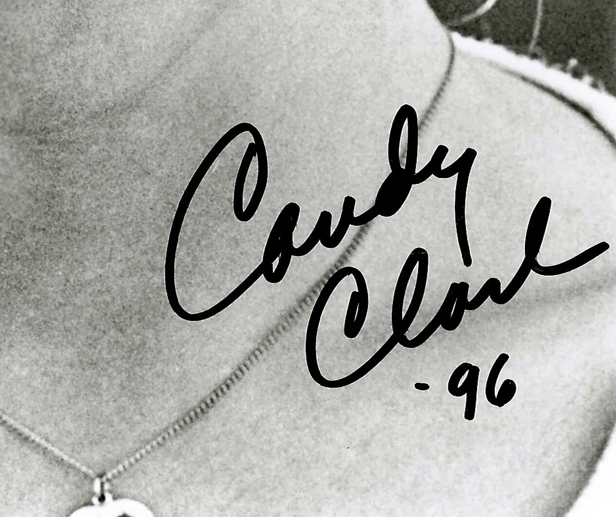 Candy Clark — CANDY CLARK Signed 8 x 10 AMERICAN GRAFFITI with COA ... dated 1996, image 2