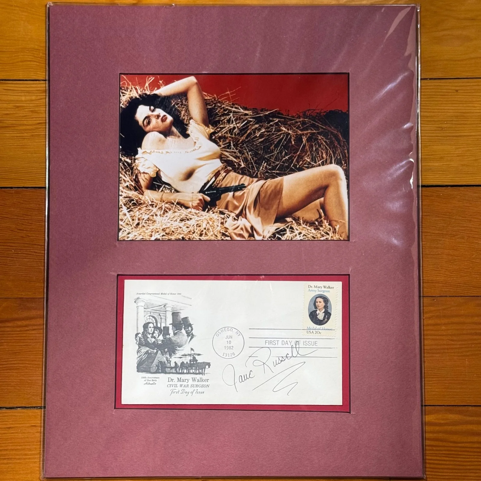 Jane Russell — Jane Russell Outlaw Photo Matted Set Signed Autograph On 1982 FDC Dr Mary Walker, изображение 5