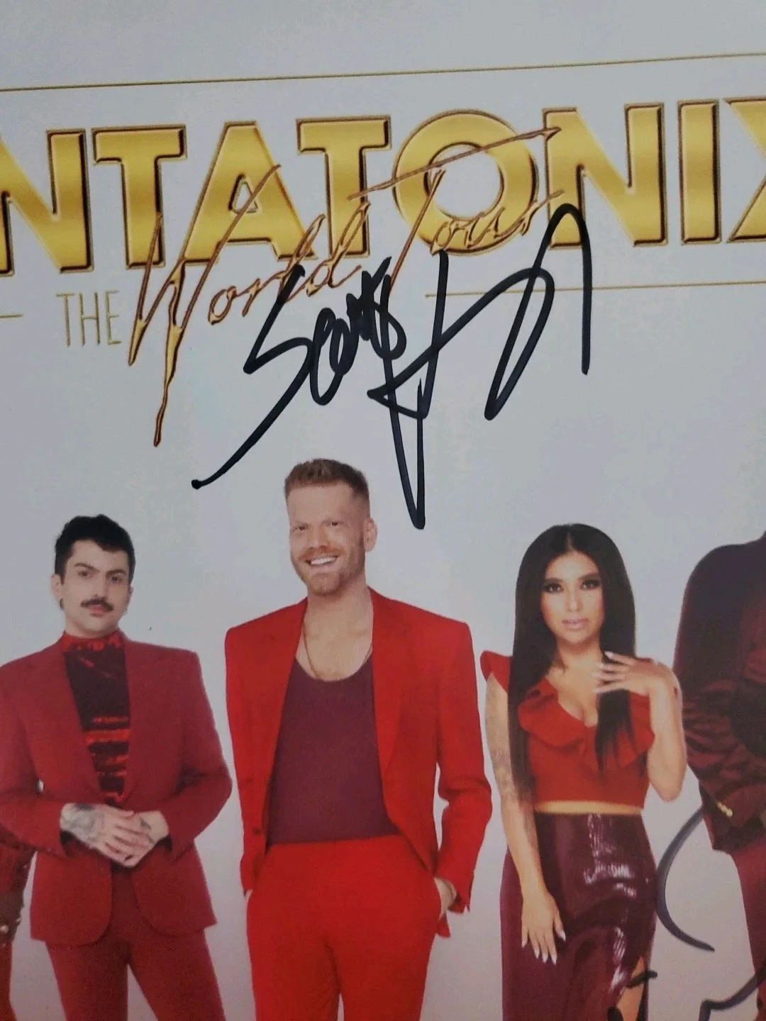 Pentatonix — Pentatonix The World Tour Signed 10"×8" Photo, изображение 5