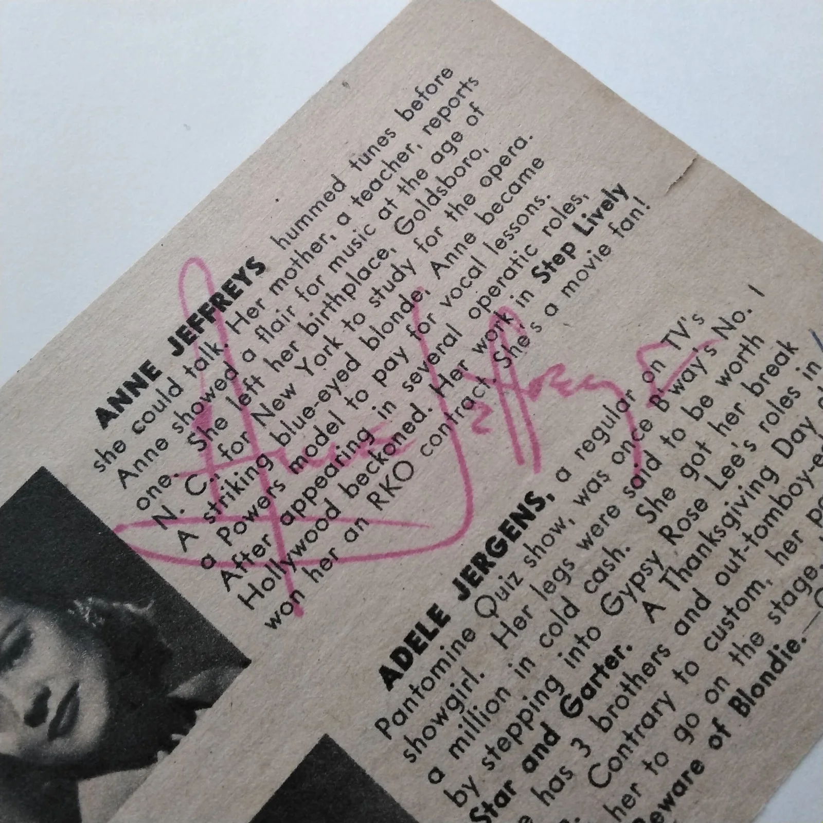 Anne Jeffreys SIGNED Page Film TV Actress Zombies on Broadway Dick Tracy Topper, изображение 3