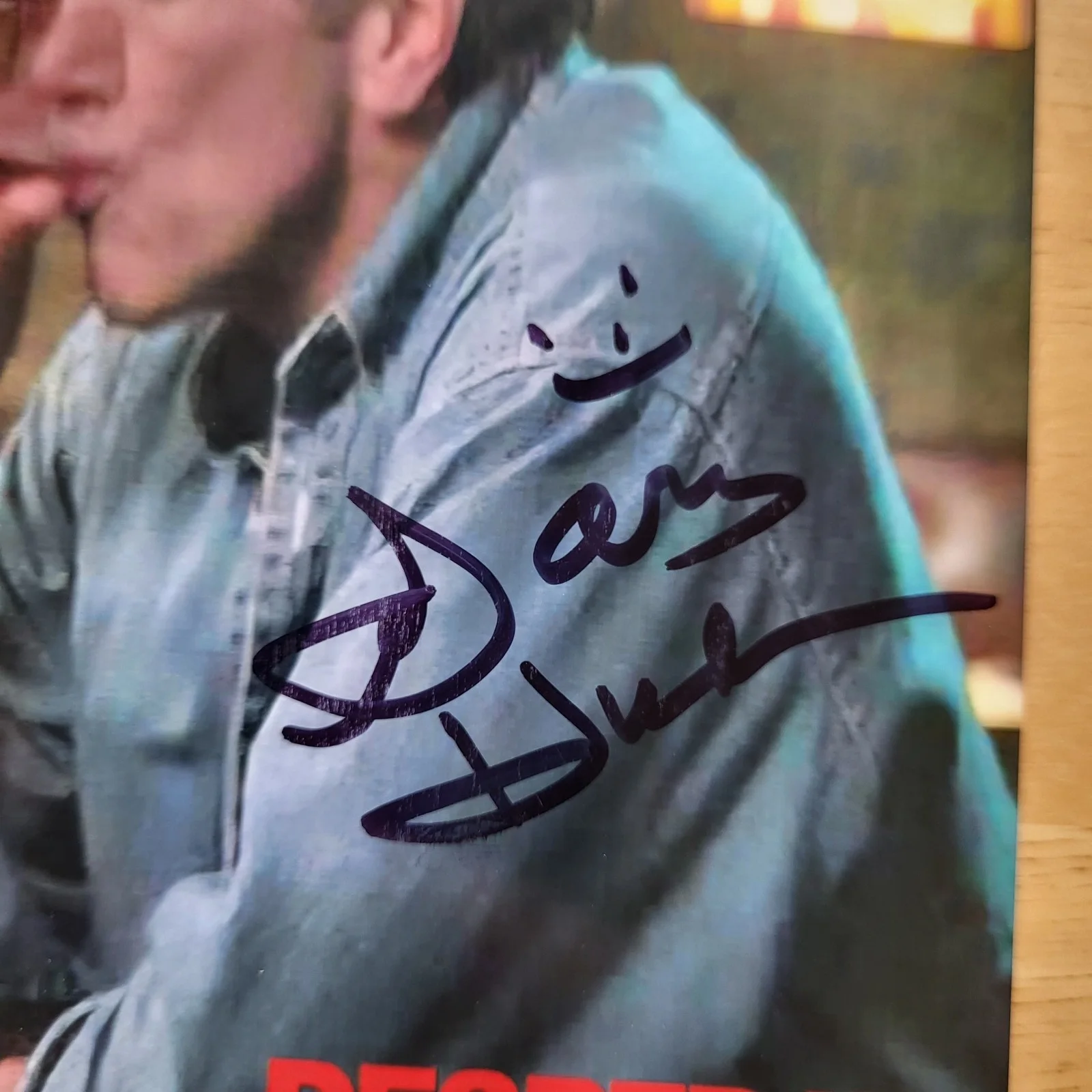 Gary Hudson — Gary Hudson Desperate Housewives Hand Signed 4x6 Autograph, image 2