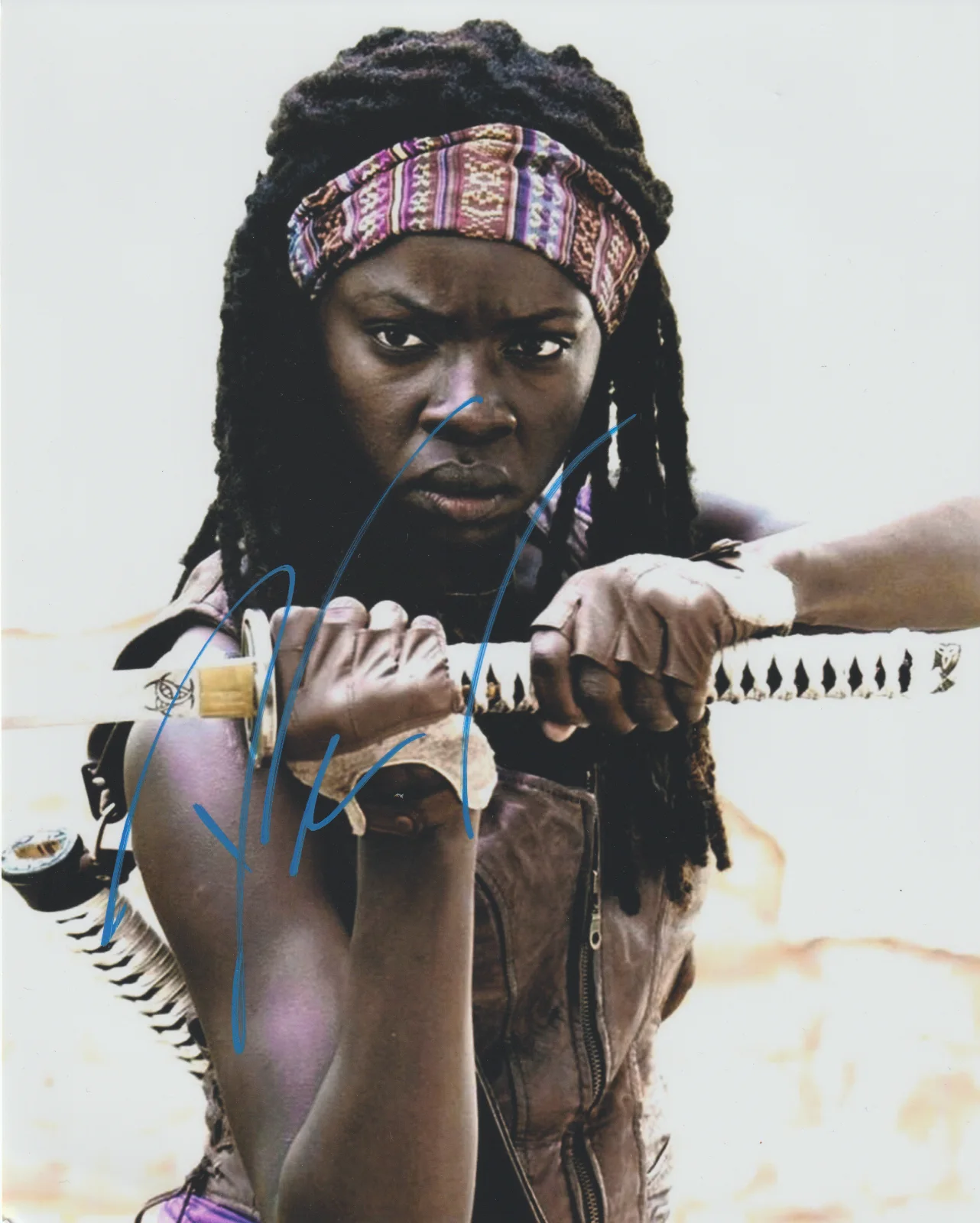 Danai Gurira — DANAI GURIRA THE WALKING DEAD SIGNED 8X10 COLOR PHOTO AUTOGRAPH MICHONE