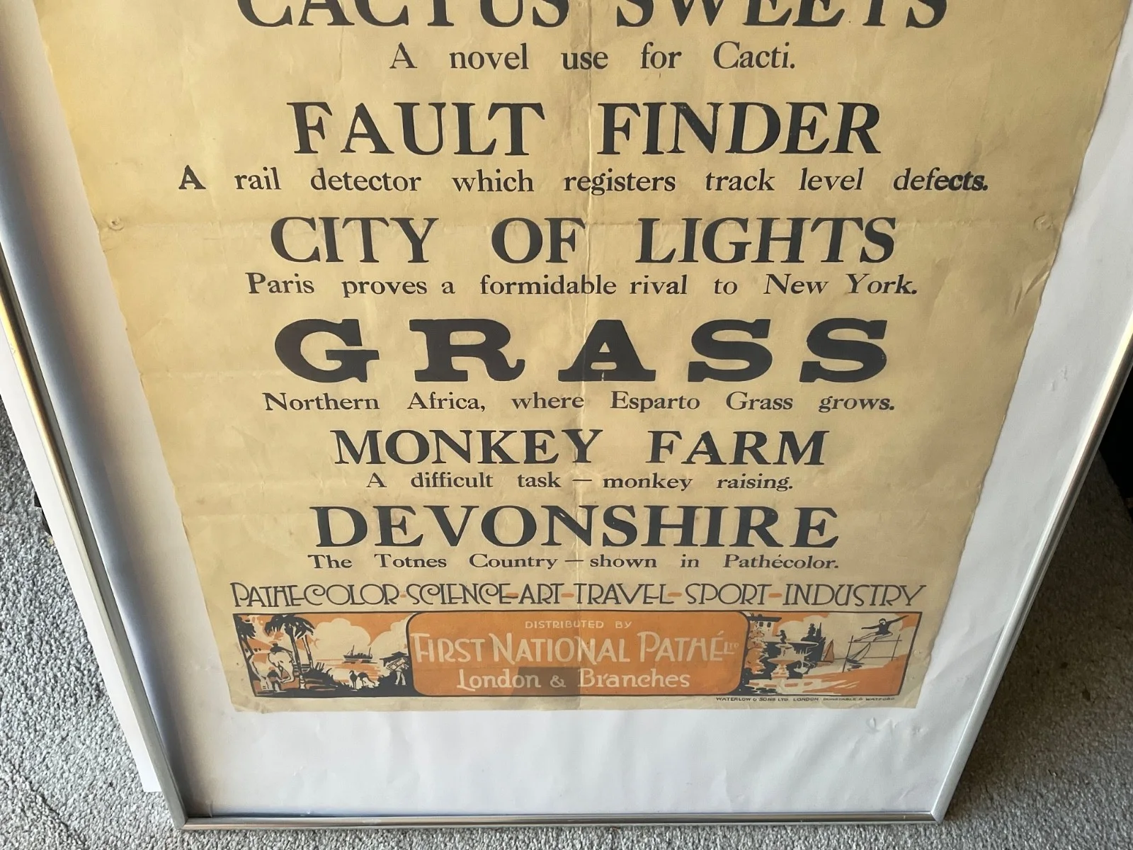 1929 PATHE NEWS CINEMA POSTER,NEW YORK LIGHTS,DEVONSHIRE,MONKEY FARM ETC, изображение 3