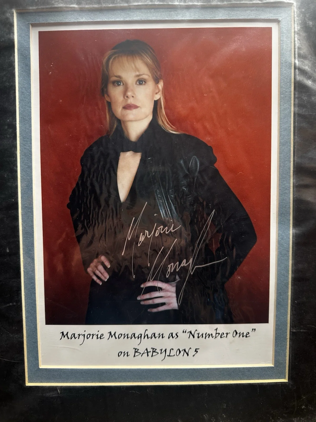 Autographed Photo of Actress Marjorie Monaghan As“ Number One” From Babylon 5, image 2