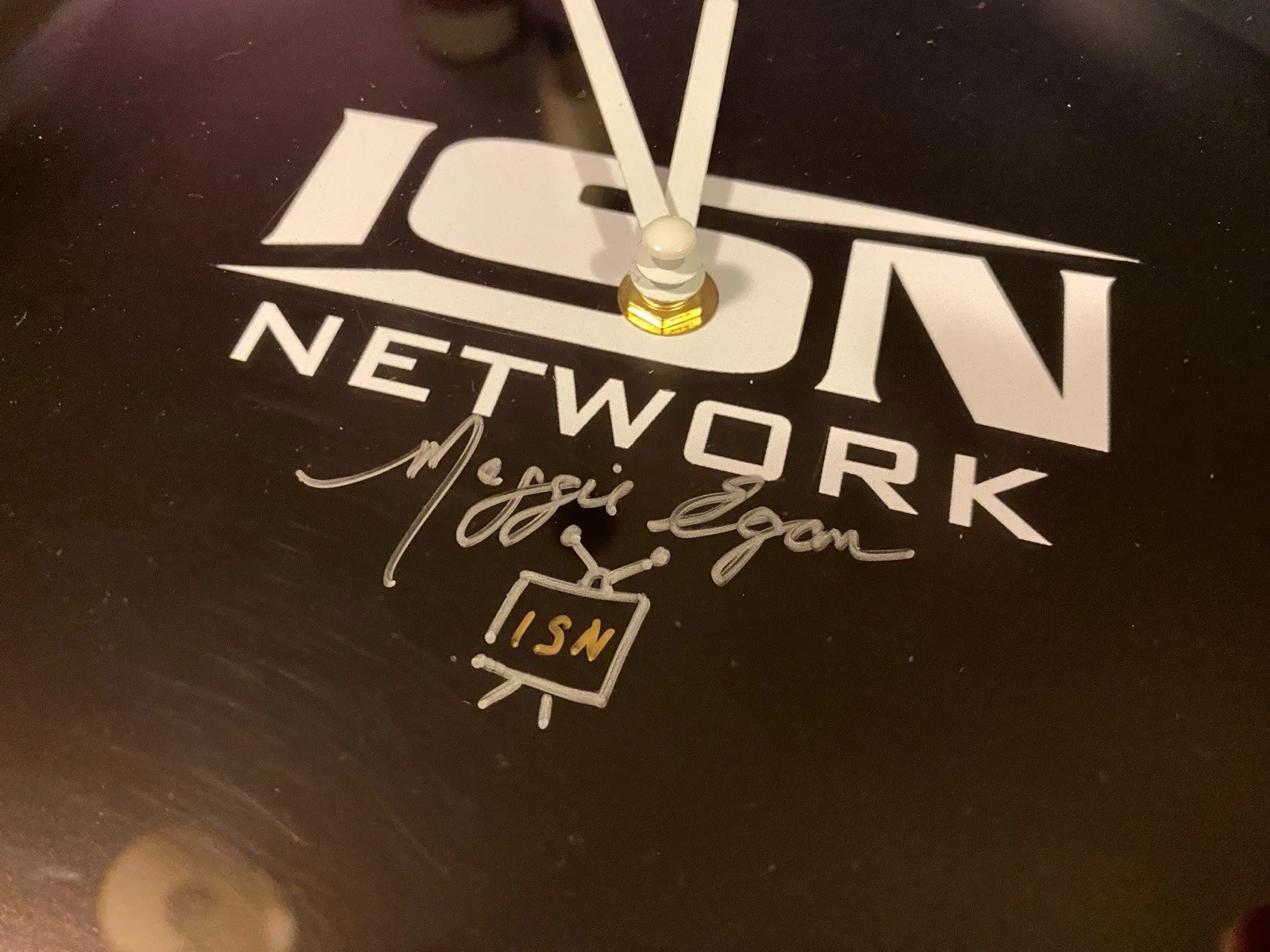 Babylon 5 - ISN Clock - SIGNED Maggie Egan - Anchor Jane, image 2