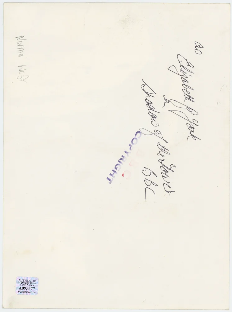 Celebrity — Norma West British Actress Autographed Signed Photo AMCo COA 30093, изображение 3