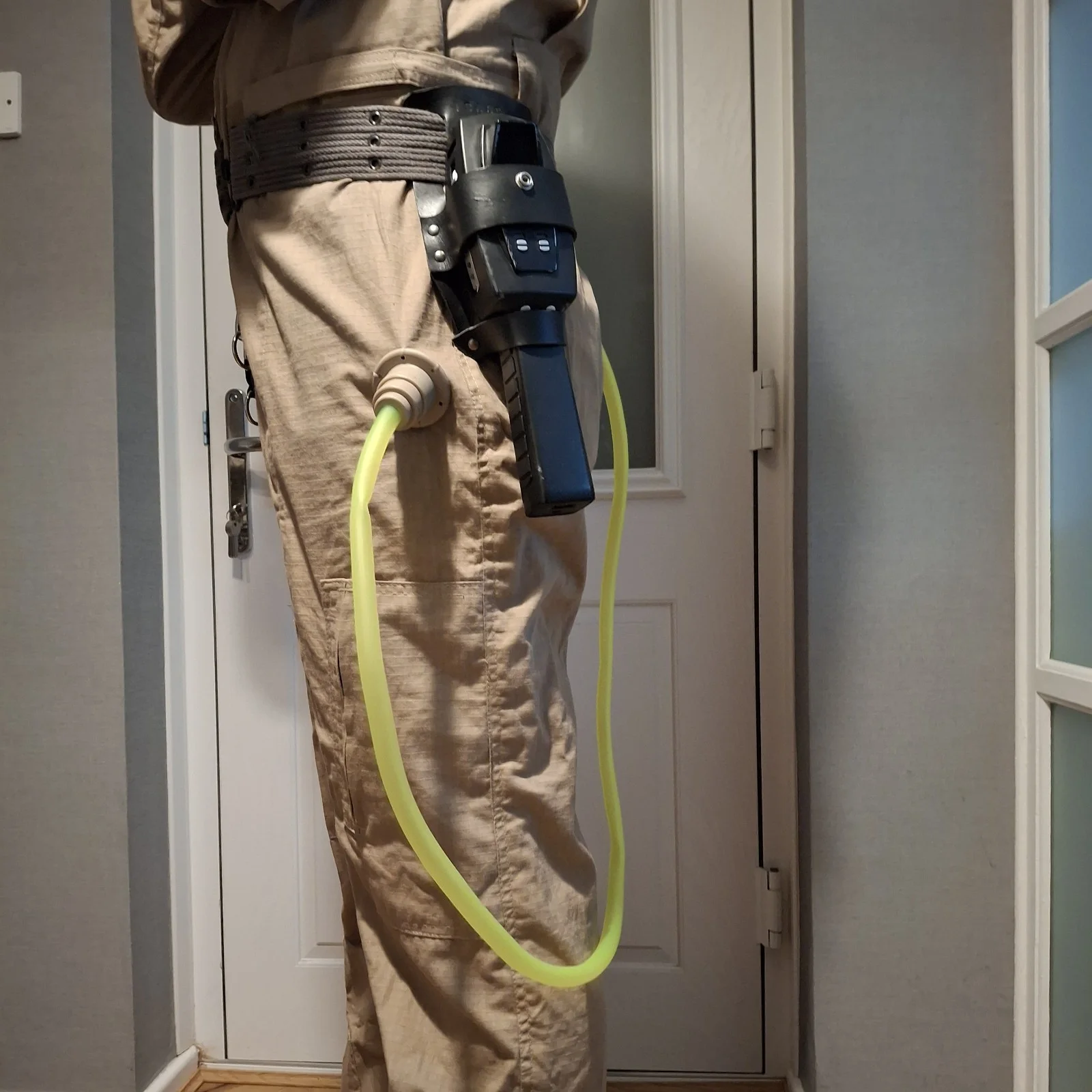 Ghostbusters Yellow Leg Hose & Leather Belt Fob Connector. Cosplay Accessories, изображение 5