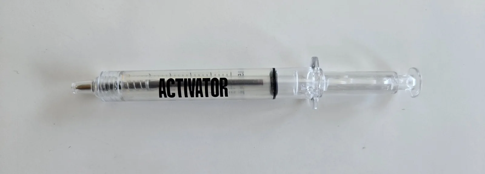 Coralie Fargeat — The Substance Pump It Up Headband Signed by Coralie Fargeat & Activator Pen, изображение 2