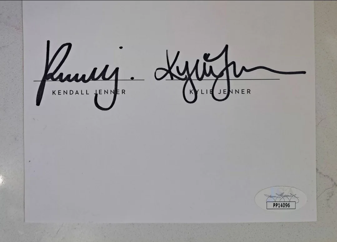 *KYLIE & KENDALL JENNER* Signed Autograph Cut Book Page w/ 8x10 Photo JSA COA MT, image 3