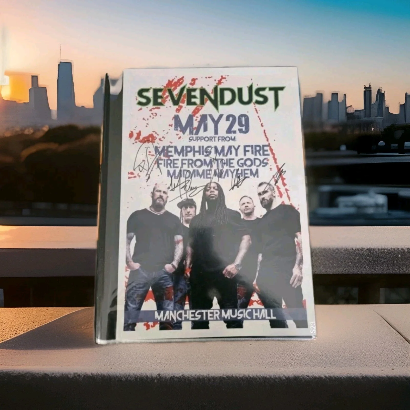 Sevendust Signed 13x19 Poster All 5 Members! Live Again. Enemy. Black. Denial, изображение 5