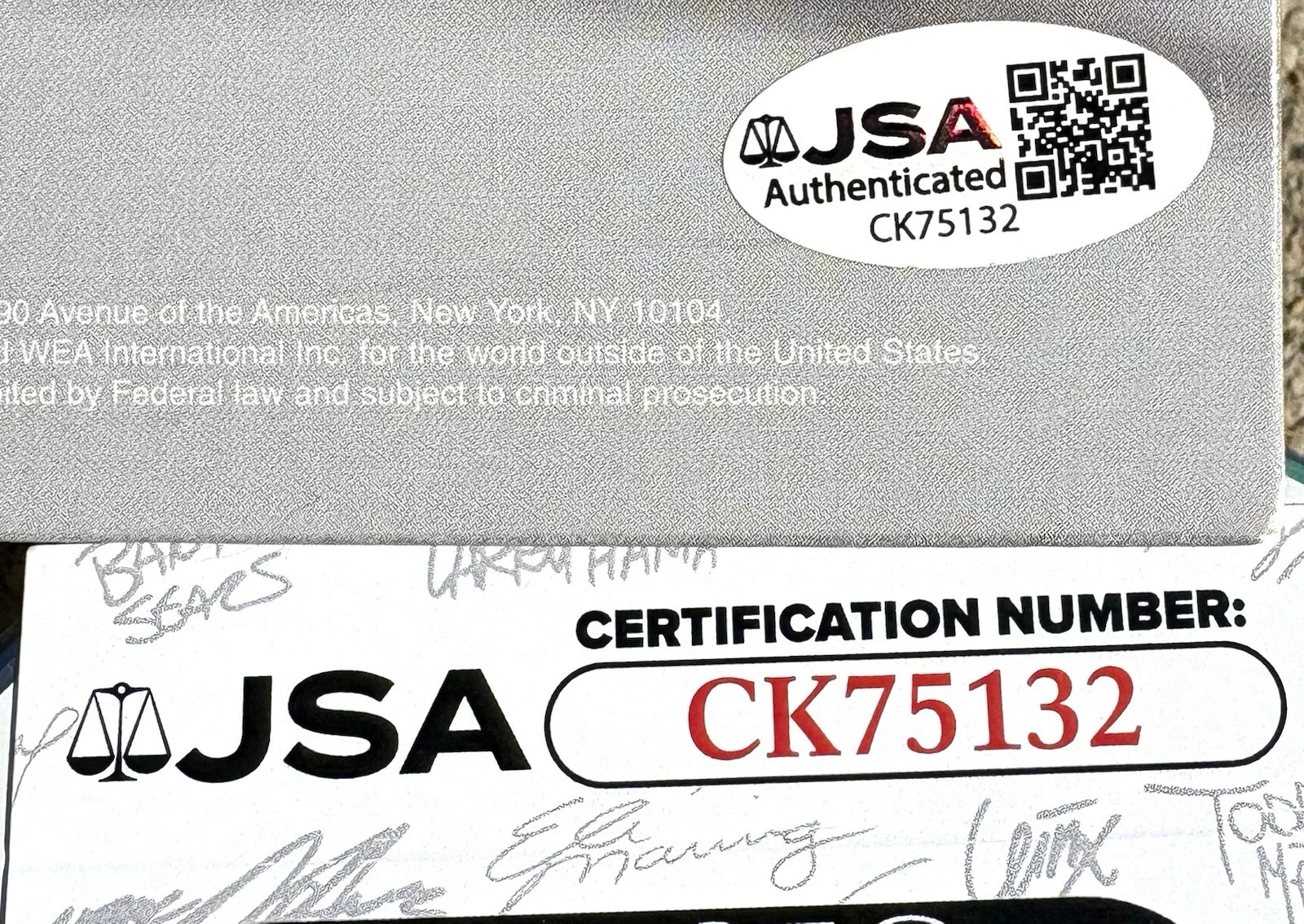 K.D. LANG SIGNED CD JSA COA Hymns Of The 49th Parallel, image 3