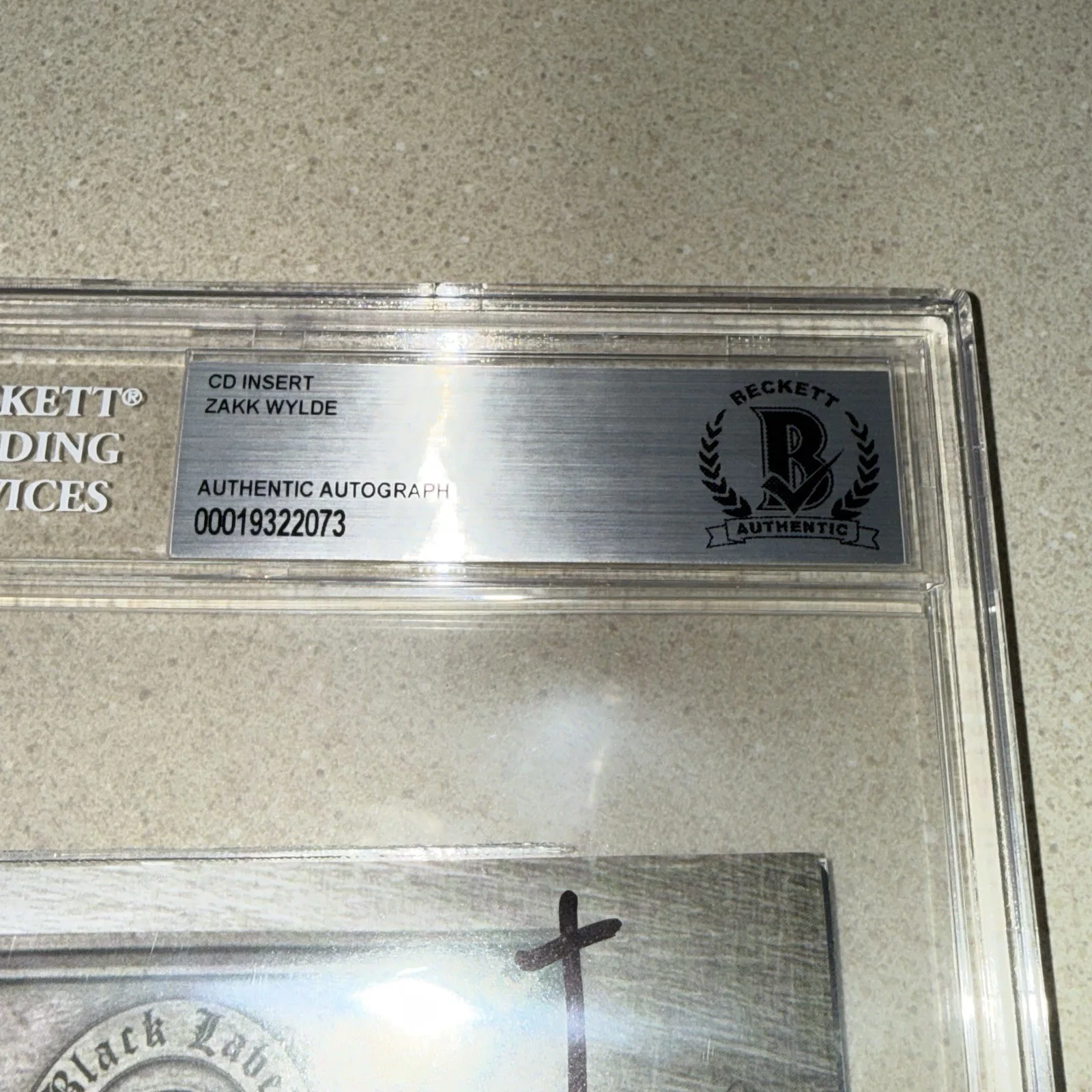 ZAKK WYLDE BLACK LABEL SOCIETY signed autographed DOOM CREW CD BOOK BECKETT SLAB, image 2