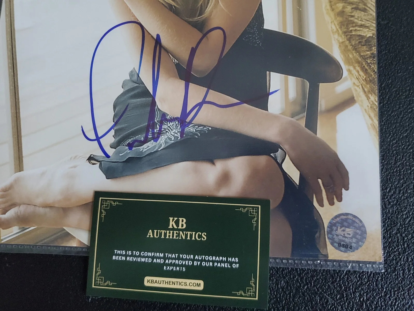 Portia De Rossi — Portia De Rossi Signed Autographed 8x10 Photo with COA, изображение 2