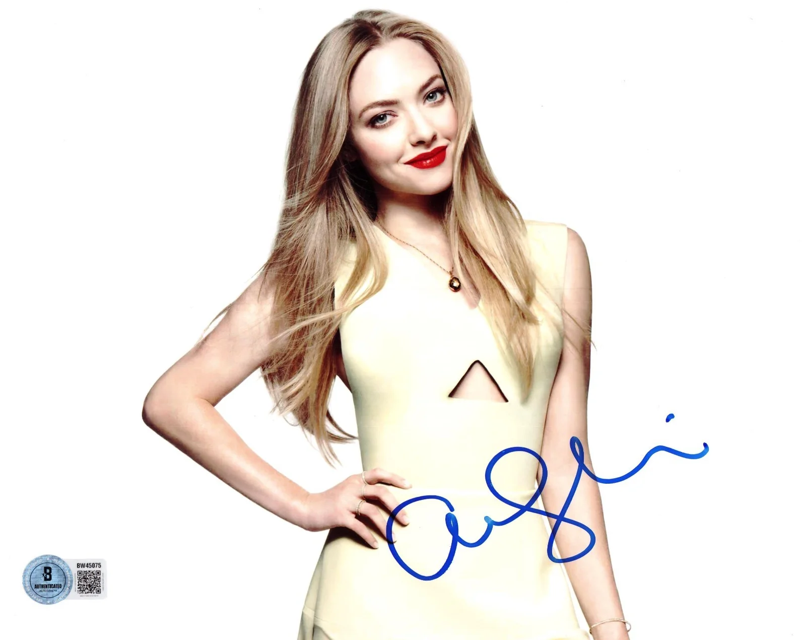 Amanda Seyfried — Hot Sexy Amanda Seyfried Signed 8x10 Photo Authentic Autograph Beckett