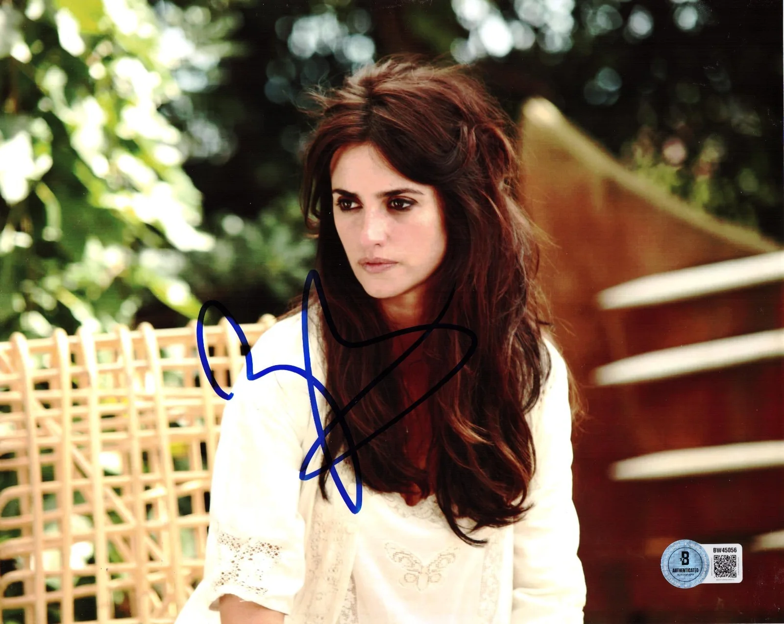 Penélope Cruz — Hot Sexy Penélope Cruz Signed 8x10 Photo Authentic Autograph Beckett