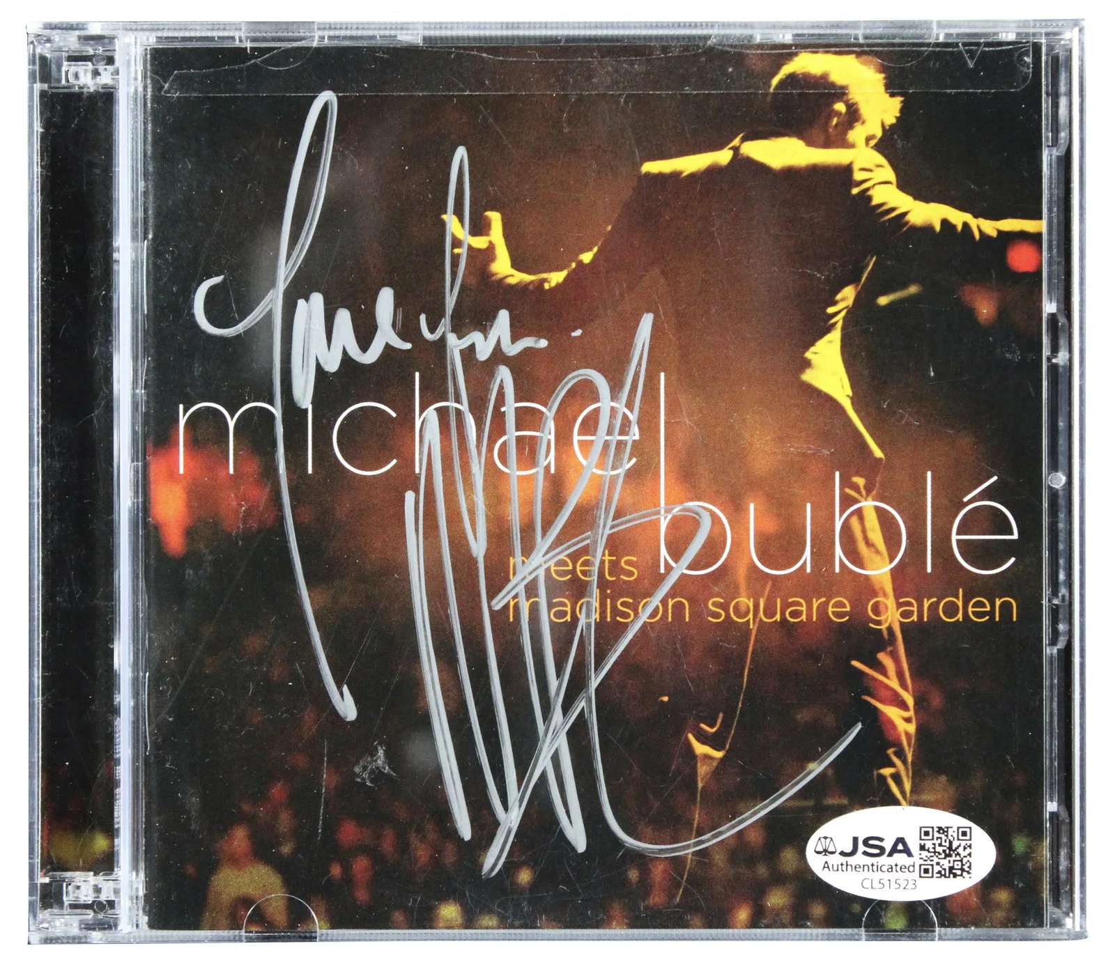 Michael Buble — Michael Buble Signed Michael Buble Meets Madison Square Garden CD Booklet JSA