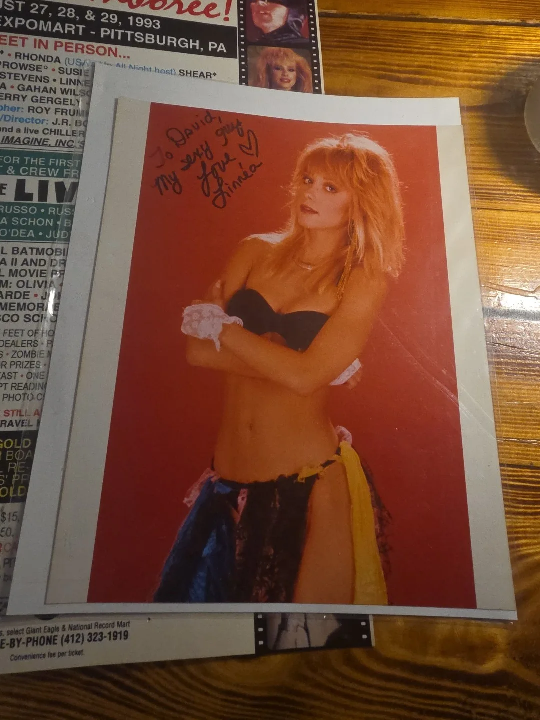 Linnea Quigley — The Return of the Living Dead Linnea Quigley Signed Autograph 8x10 Photo Zobie, изображение 3