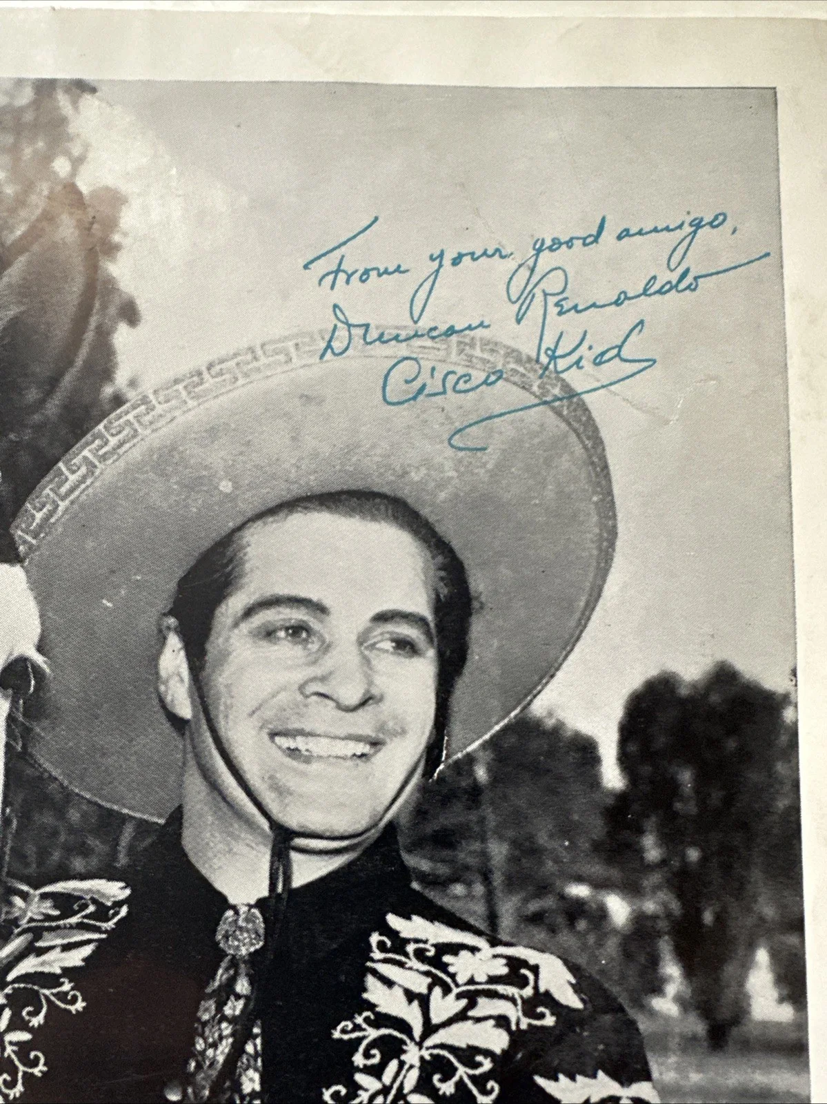 Duncan Renaldo — THE CISCO KID Autographed 8 x 10 Photo - DUNCAN RENALDO - Bank Promotional, изображение 2