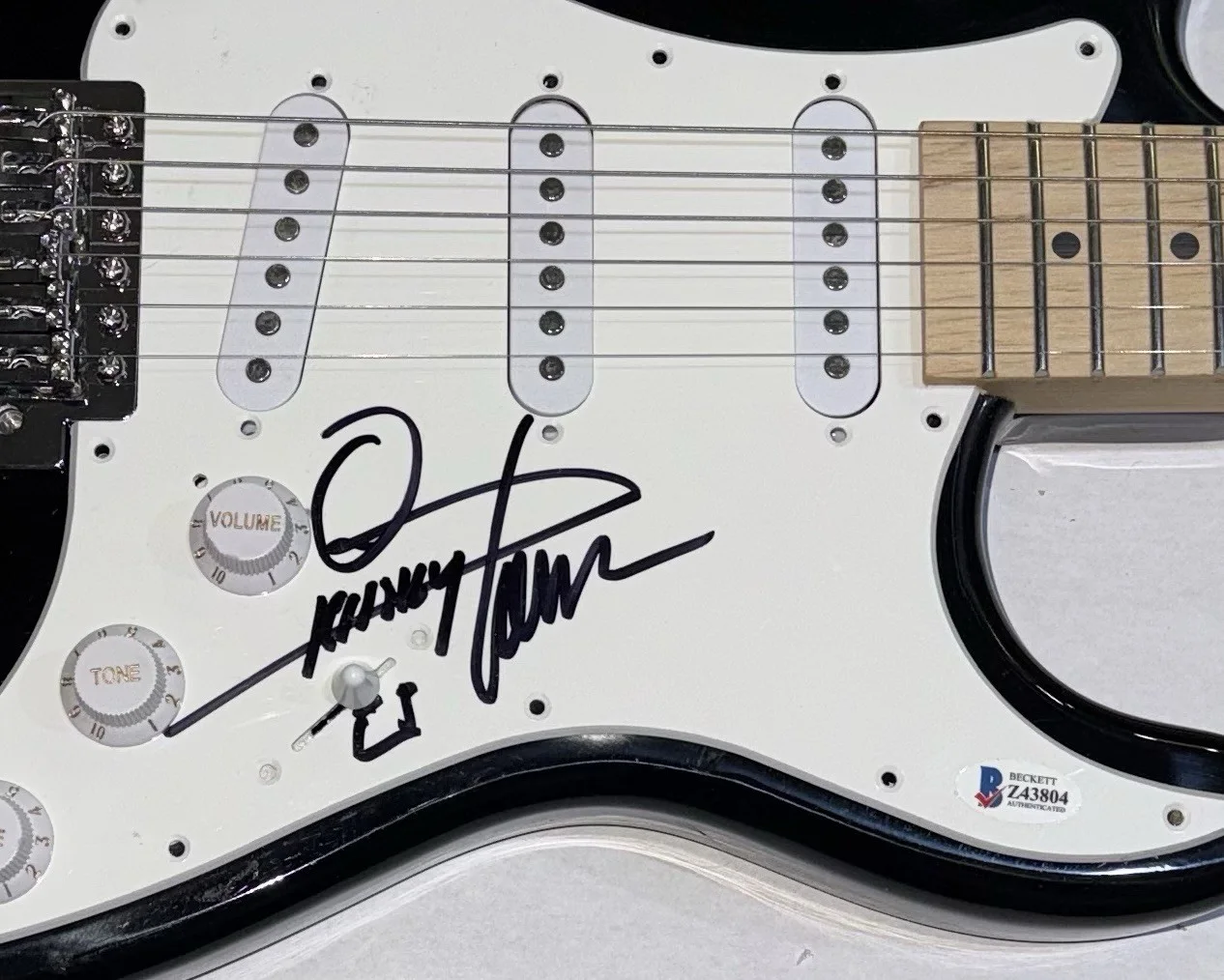 Quincy Jones Signed Autograph Electric Guitar Michael Jackson Thriller BAS COA, изображение 4