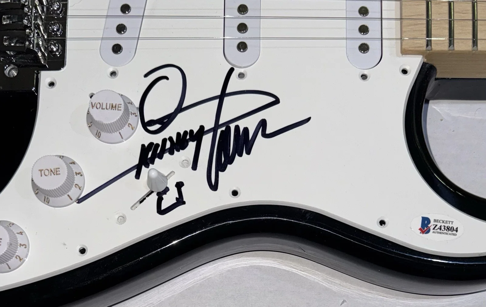 Quincy Jones Signed Autograph Electric Guitar Michael Jackson Thriller BAS COA, изображение 5