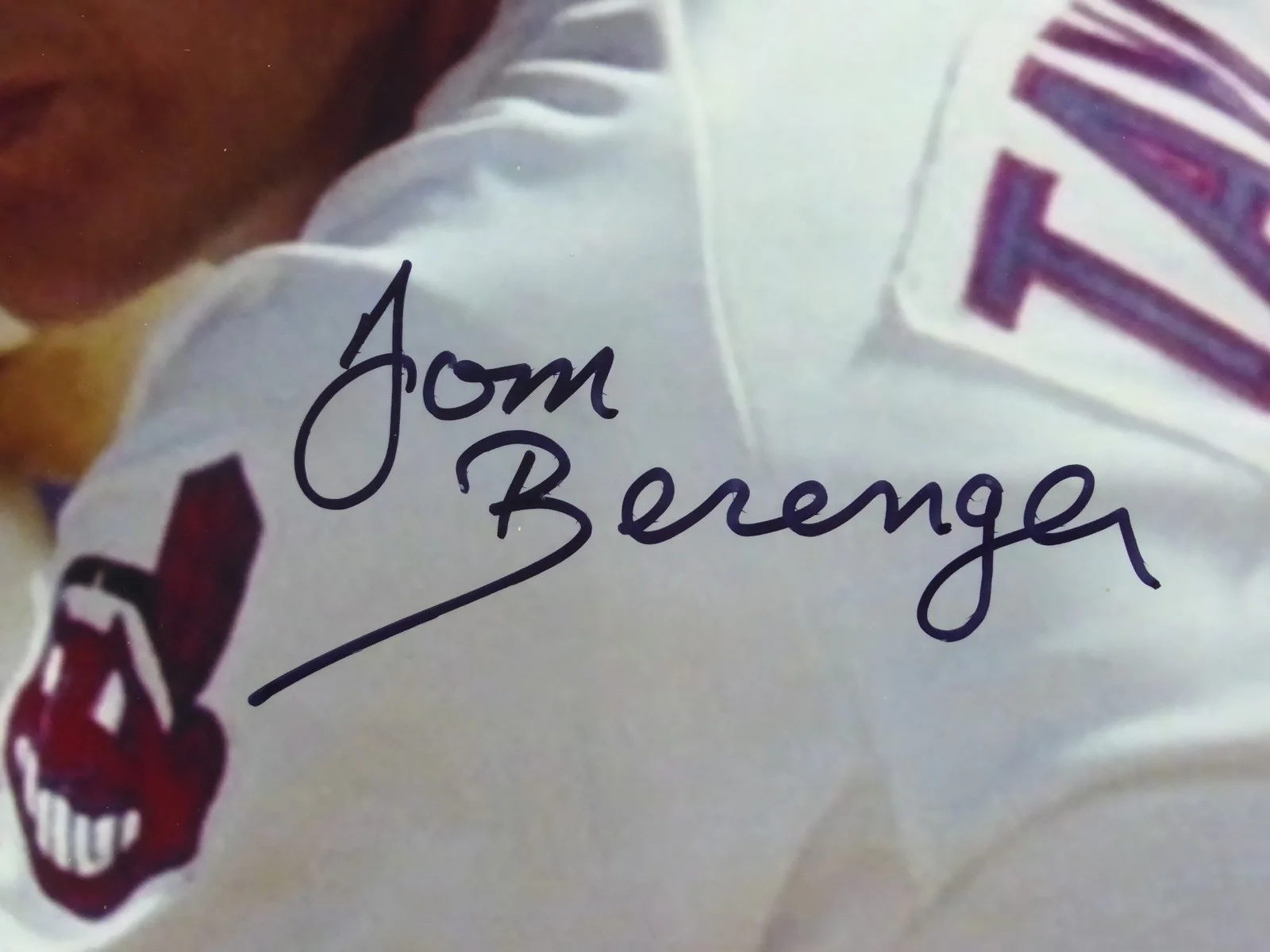 Tom Berenger — Tom Berenger Signed Autographed 8x10 Photo Major League Jake Taylor SGC COA, изображение 2