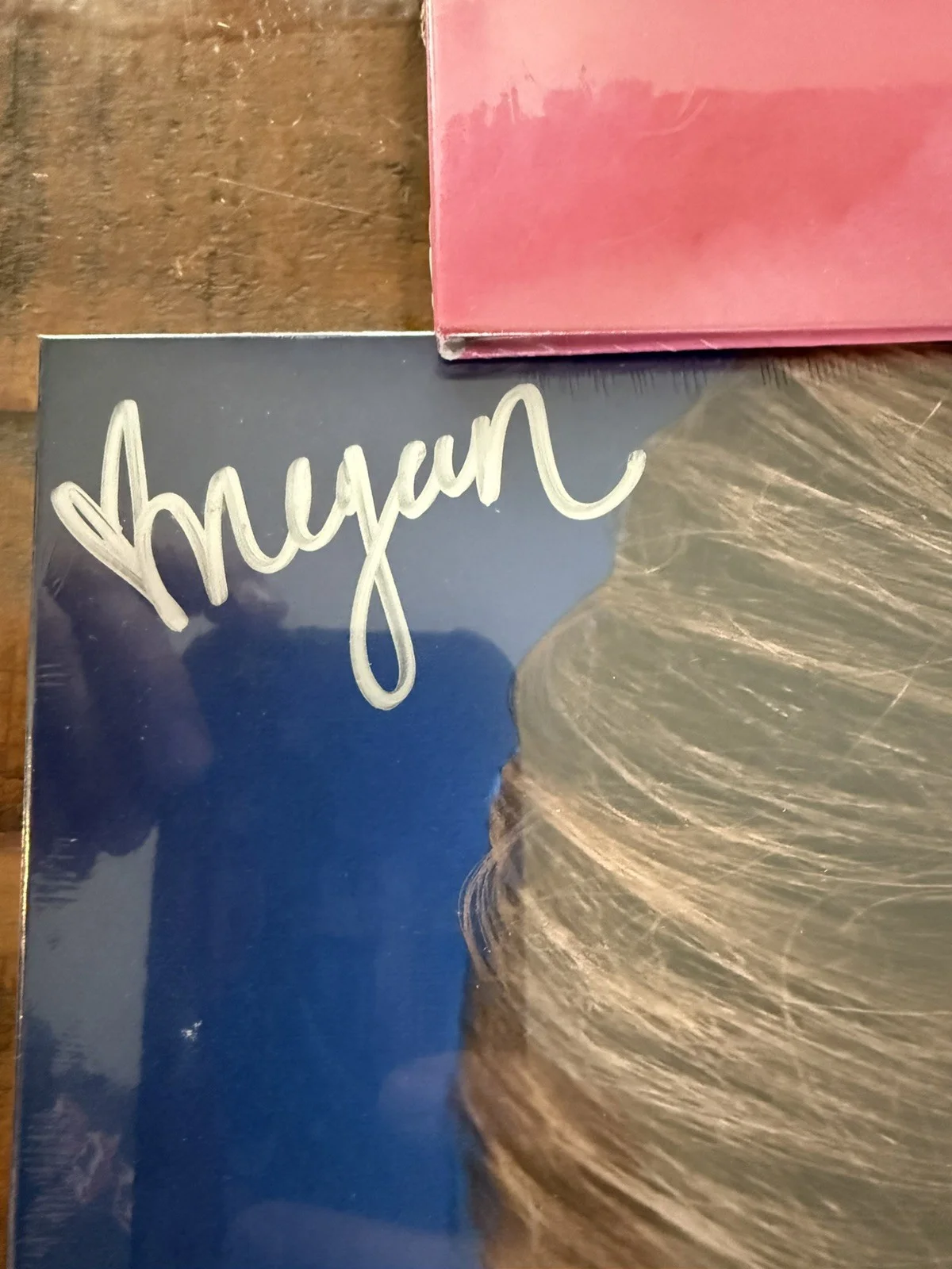 Megan Moroney 🍀 AUTOGRAPHED SIGNED LUCKY,AM I OKAY?, CLOUD 9 sealed new, изображение 2