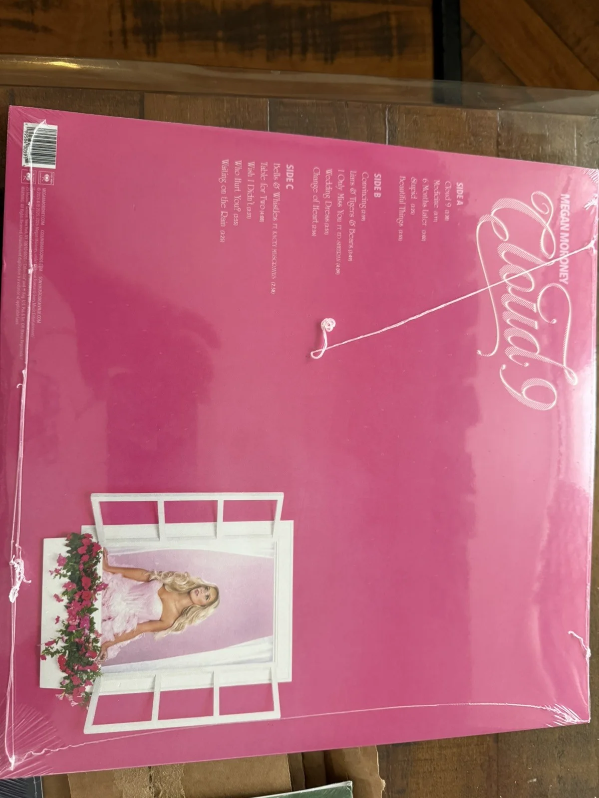 Megan Moroney 🍀 AUTOGRAPHED SIGNED LUCKY,AM I OKAY?, CLOUD 9 sealed new, изображение 5
