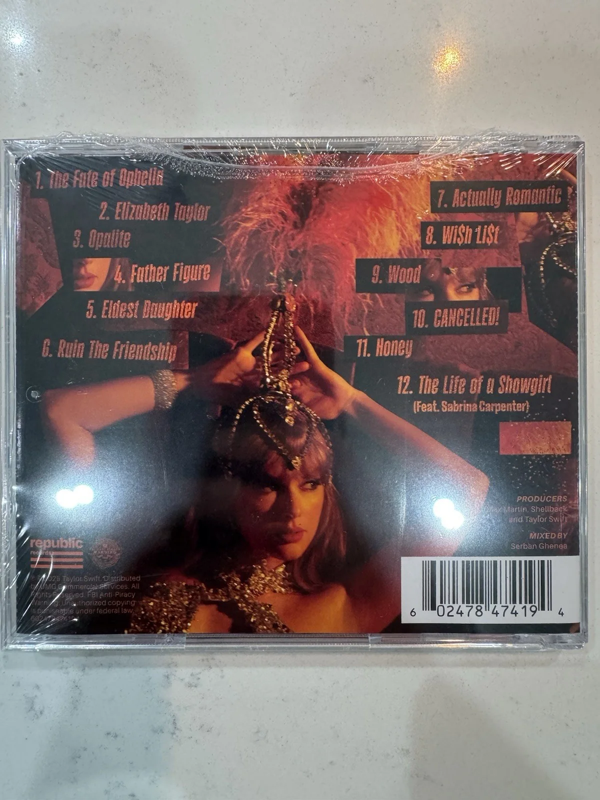 SEALED | TAYLOR SWIFT | HAND SIGNED | THE LIFE OF A SHOWGIRL CD | AUTOGRAPHED, изображение 3