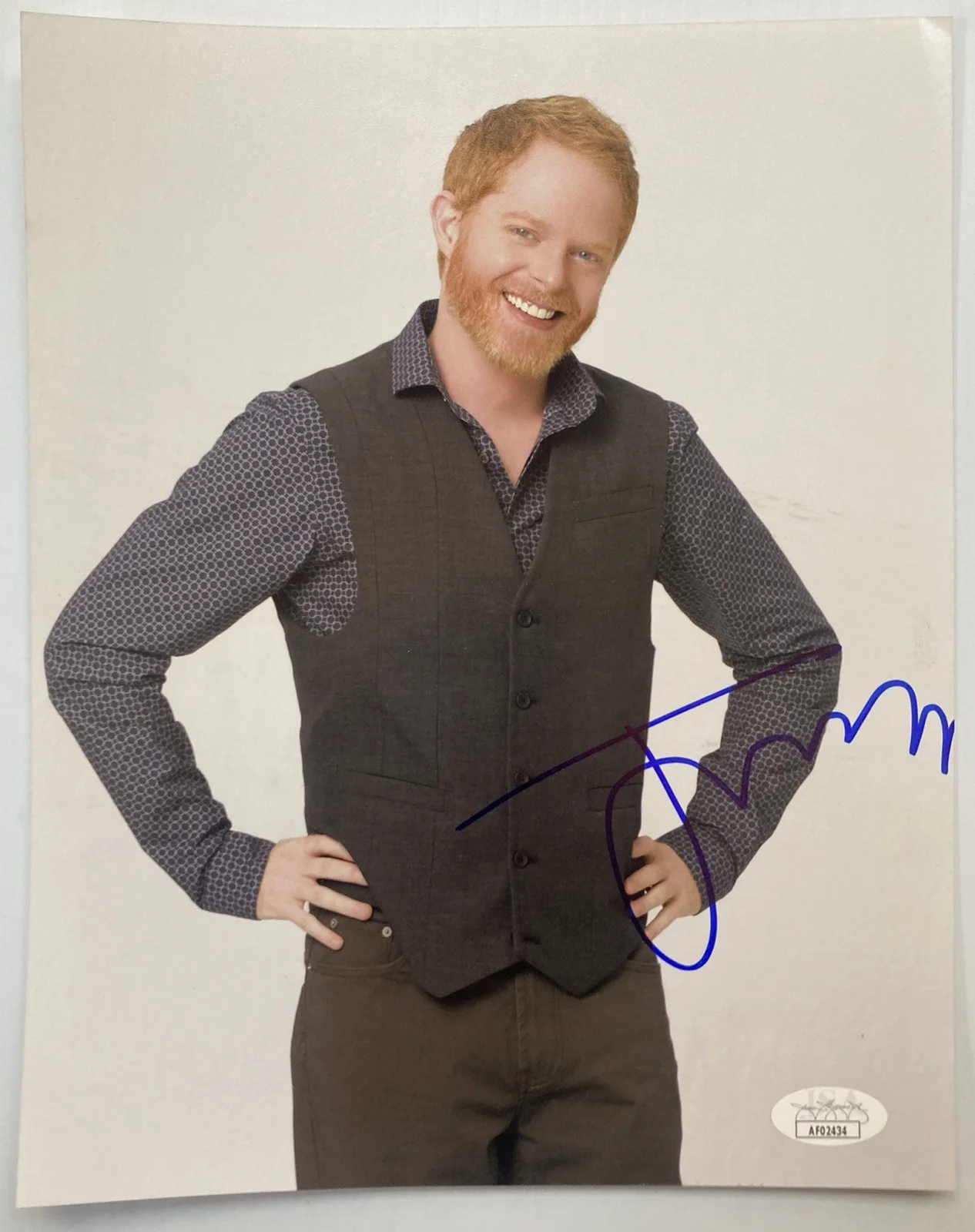 Jesse Tyler Ferguson — Modern Family Jesse Tyler Ferguson Signed Autograph 8x10 Photo - JSA - FREE S&H!, изображение 2
