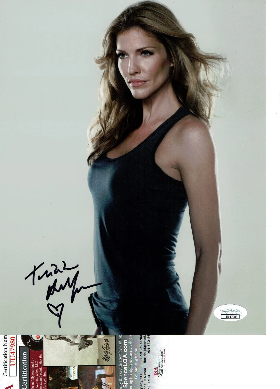 Tricia Helfer — Dark Blue actress Tricia Helfer autographed 8x10 great photo JSA Certified