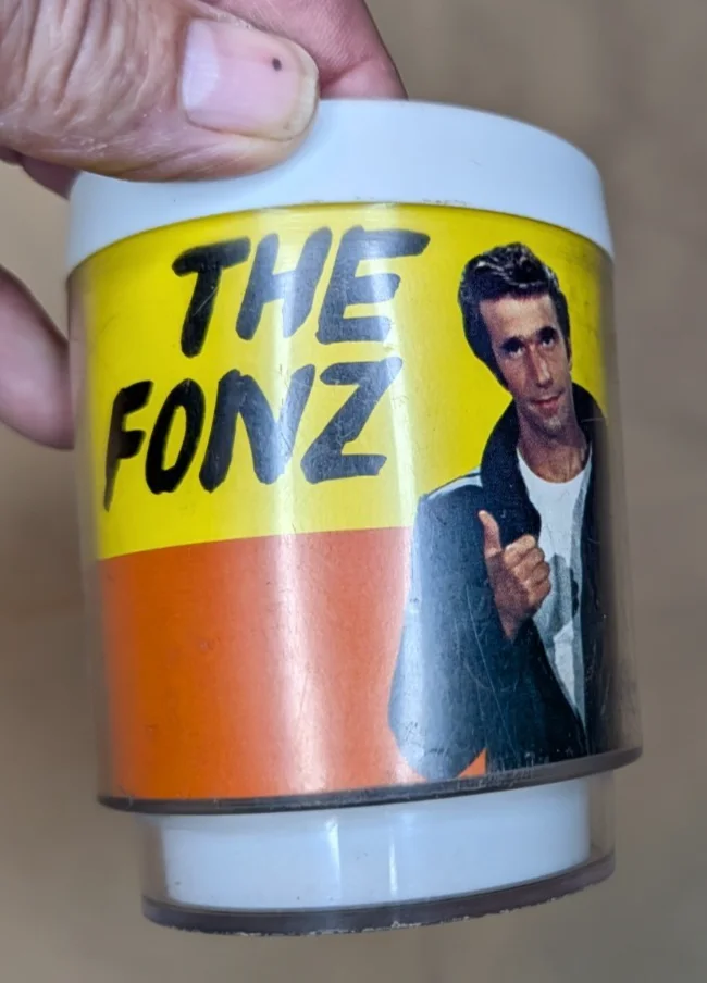 The Fonz cup By Dawn Happy Days Fonzie Henry Winkler Arthur Fonzarelli, изображение 2