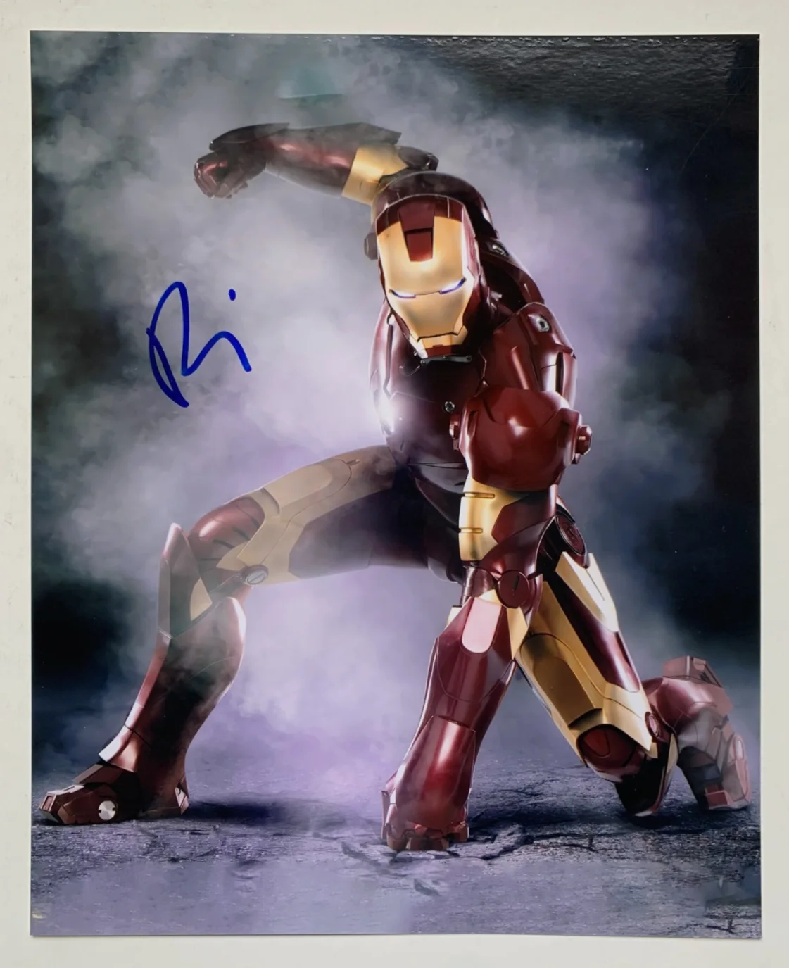 Robert Downey Jr — ROBERT DOWNEY JR. Iron Man signed photo, w/ COA, 8x10, image 4