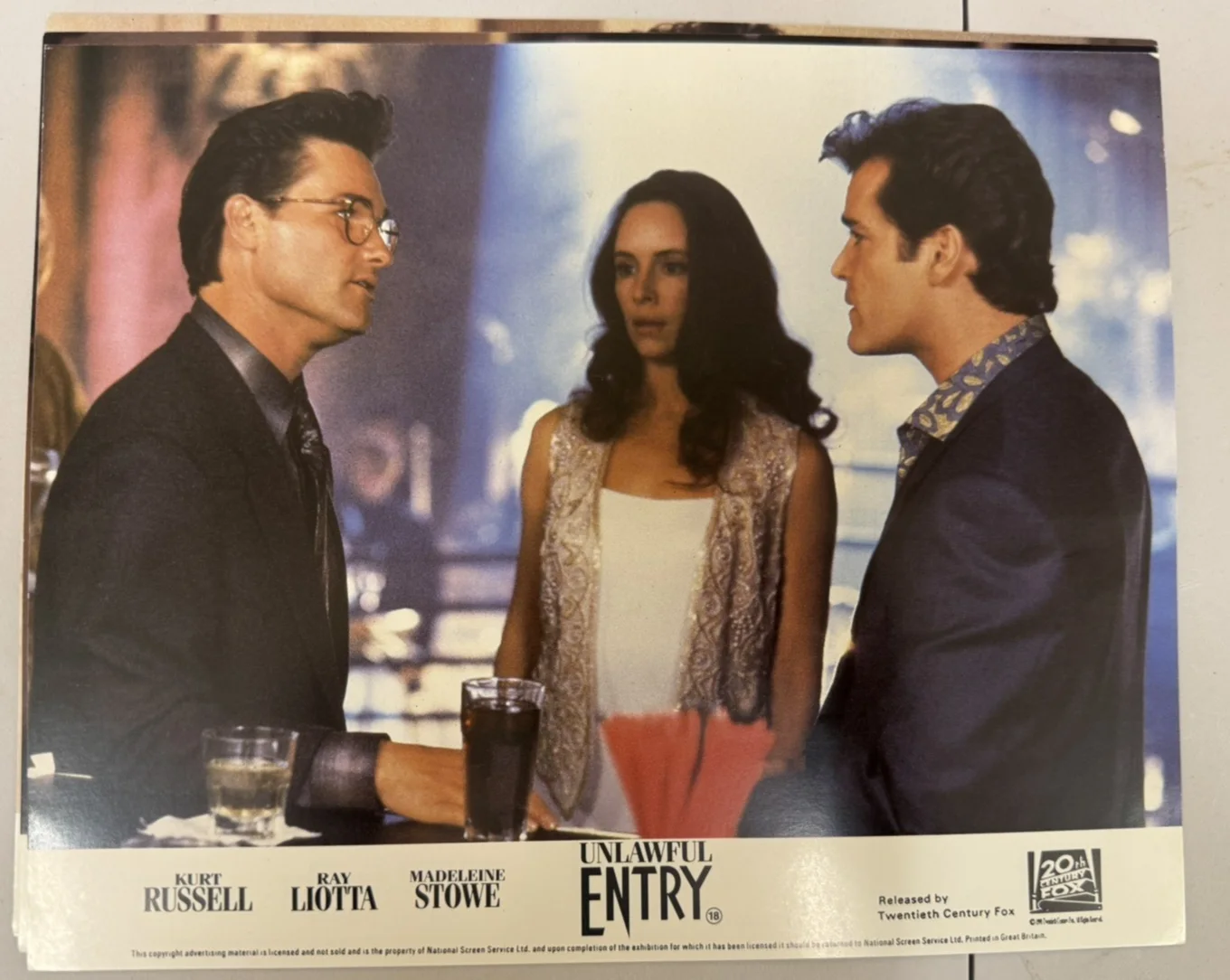 Unlawful Entry set of 8 Original 1992 Lobby Cards Kurt Russell Madeleine Stowe, изображение 2