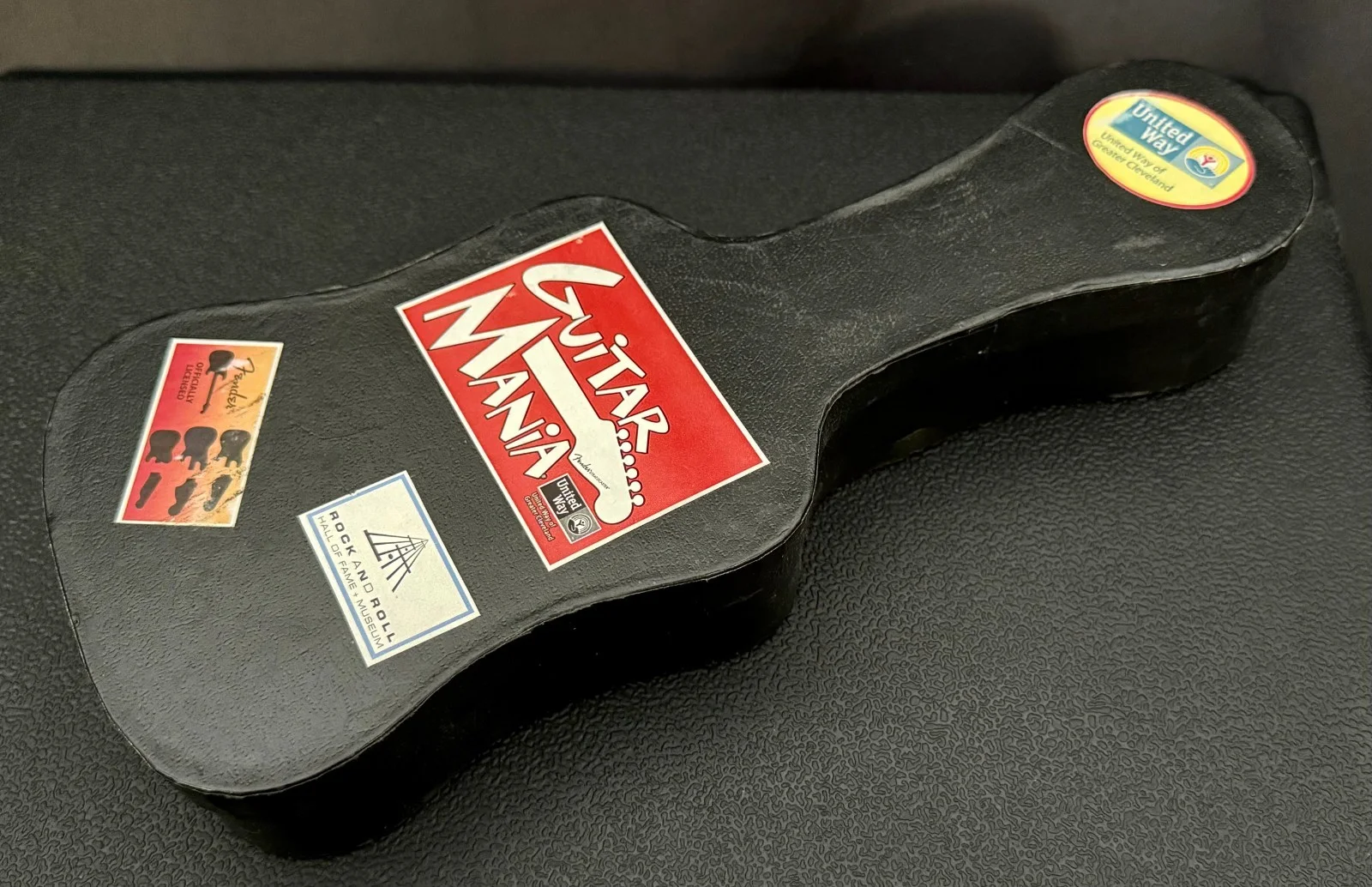 United Way Guitar Mania Fender Stratocaster Rock & Roll Hall of Fame Art Guitar, изображение 2