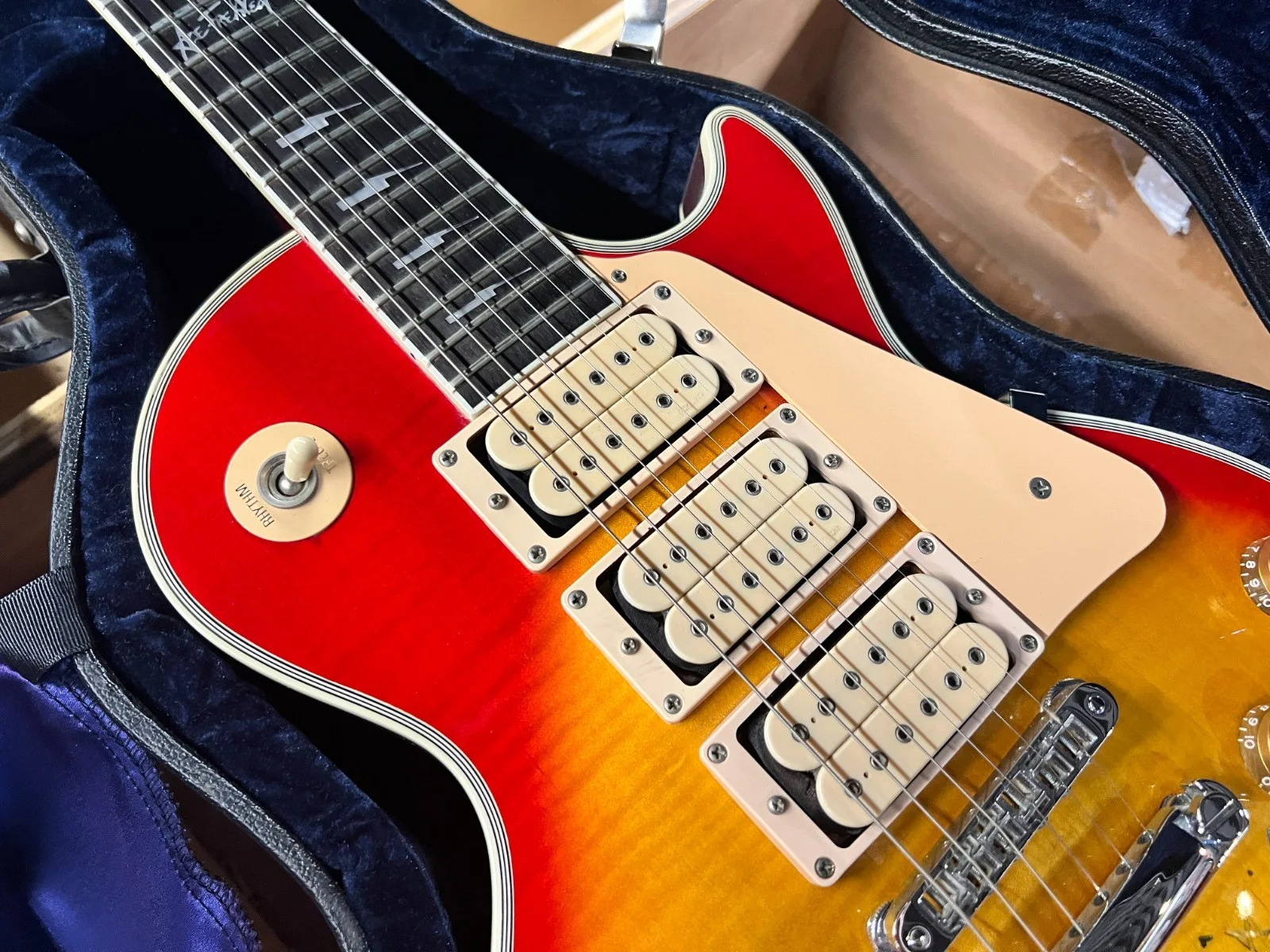 Ace Frehley Custom Gibson Les Paul SIGNED Autographed JSA, image 4