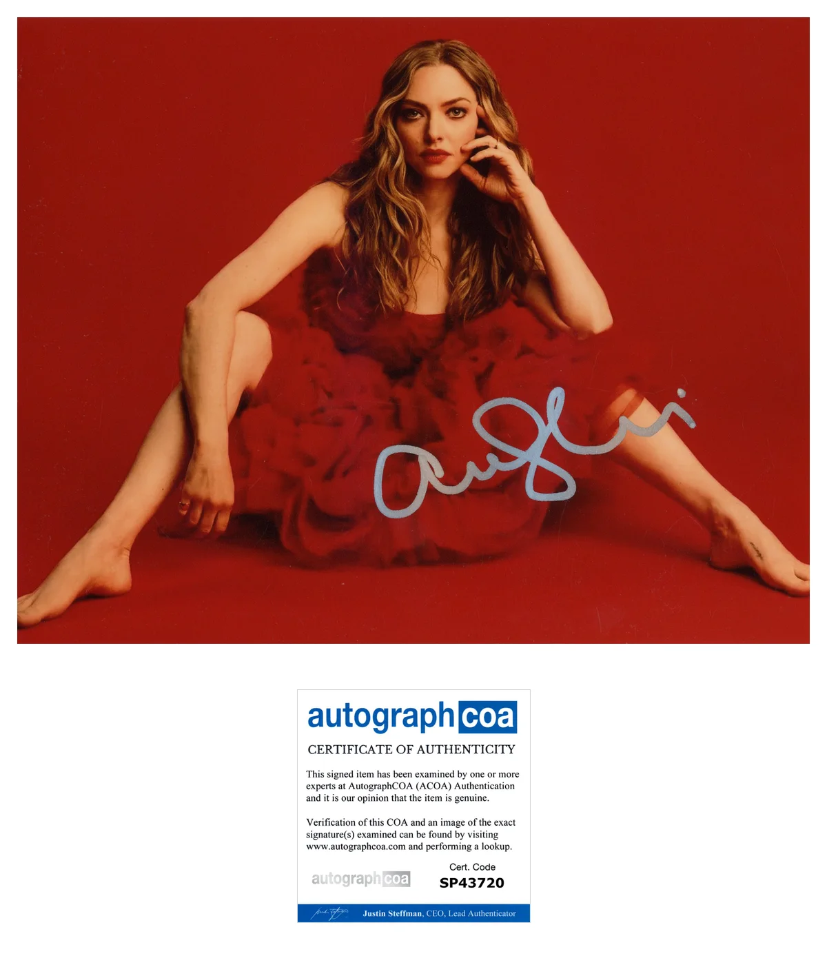 AMANDA SEYFRIED SIGNED AUTOGRAPH THE HOUSEMAID 8x10 PHOTO wEXACT VIDEO PROOF COA, изображение 3