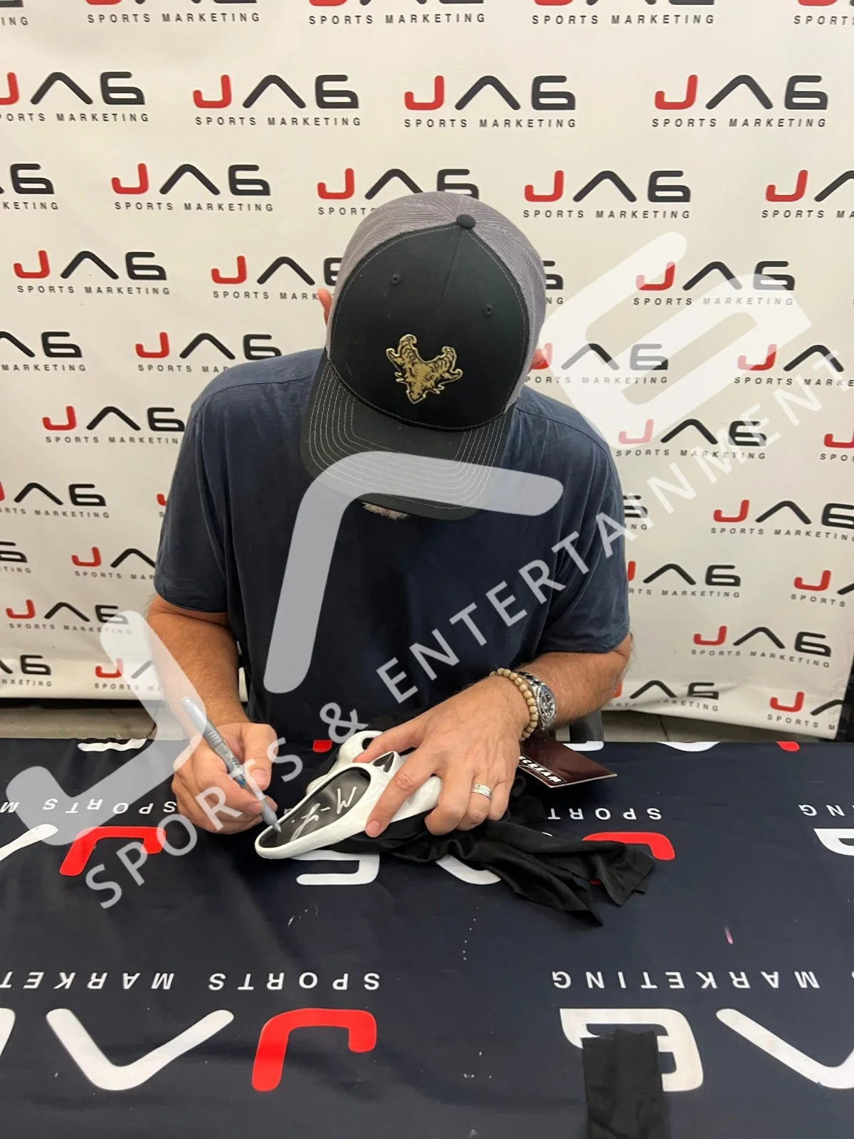 Matthew Lillard — Matthew Lillard autographed signed inscribed mask Ghostface Scream JSA, image 2