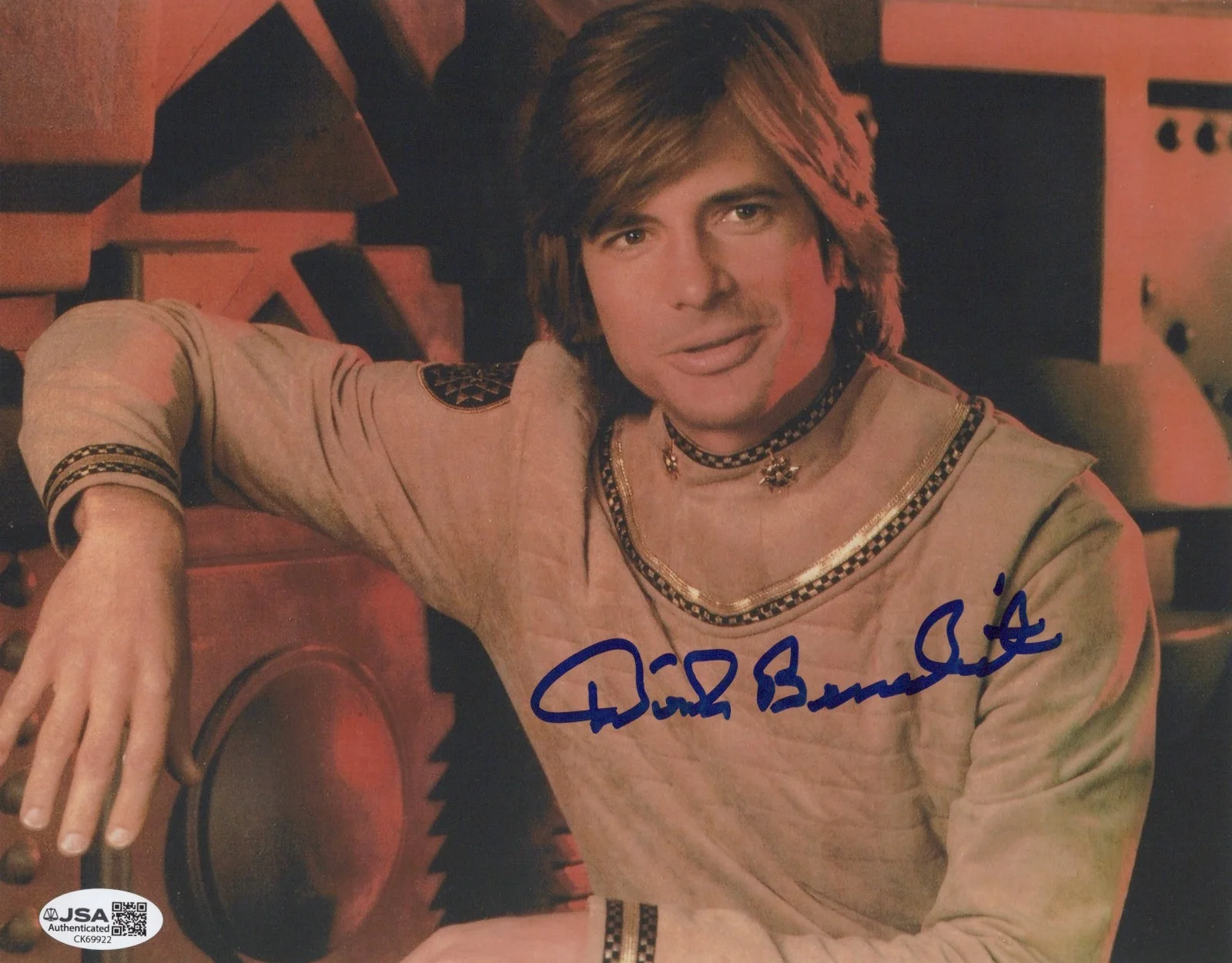 Dirk Benedict — Battlestar Galactica- Lt. Starbuck 8x10 photo signed by Dirk Benedict JSA COA
